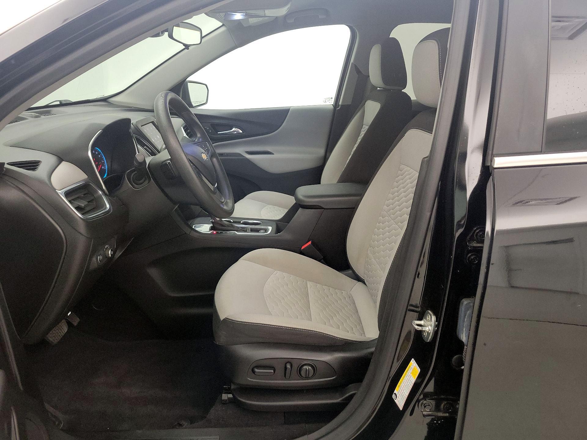 Thumbnail: 2021 Chevrolet Equinox - 11