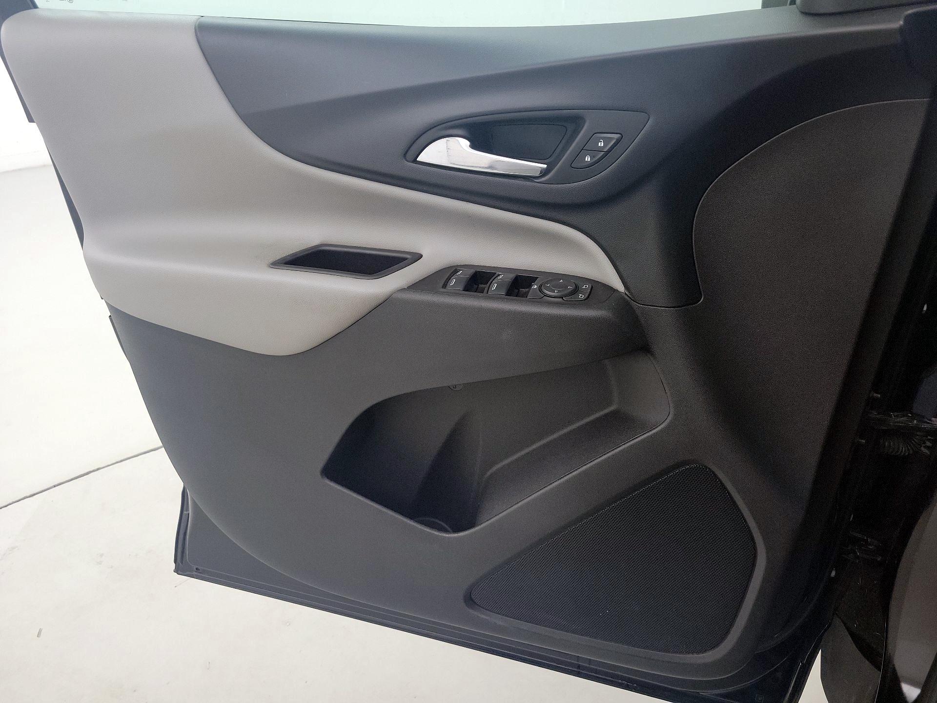 Thumbnail: 2021 Chevrolet Equinox - 12