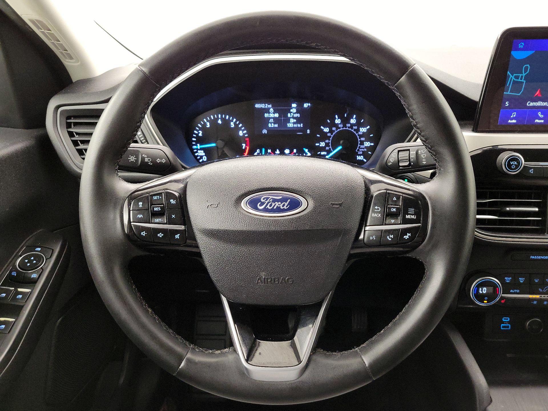 Thumbnail: 2021 Ford Escape - 10