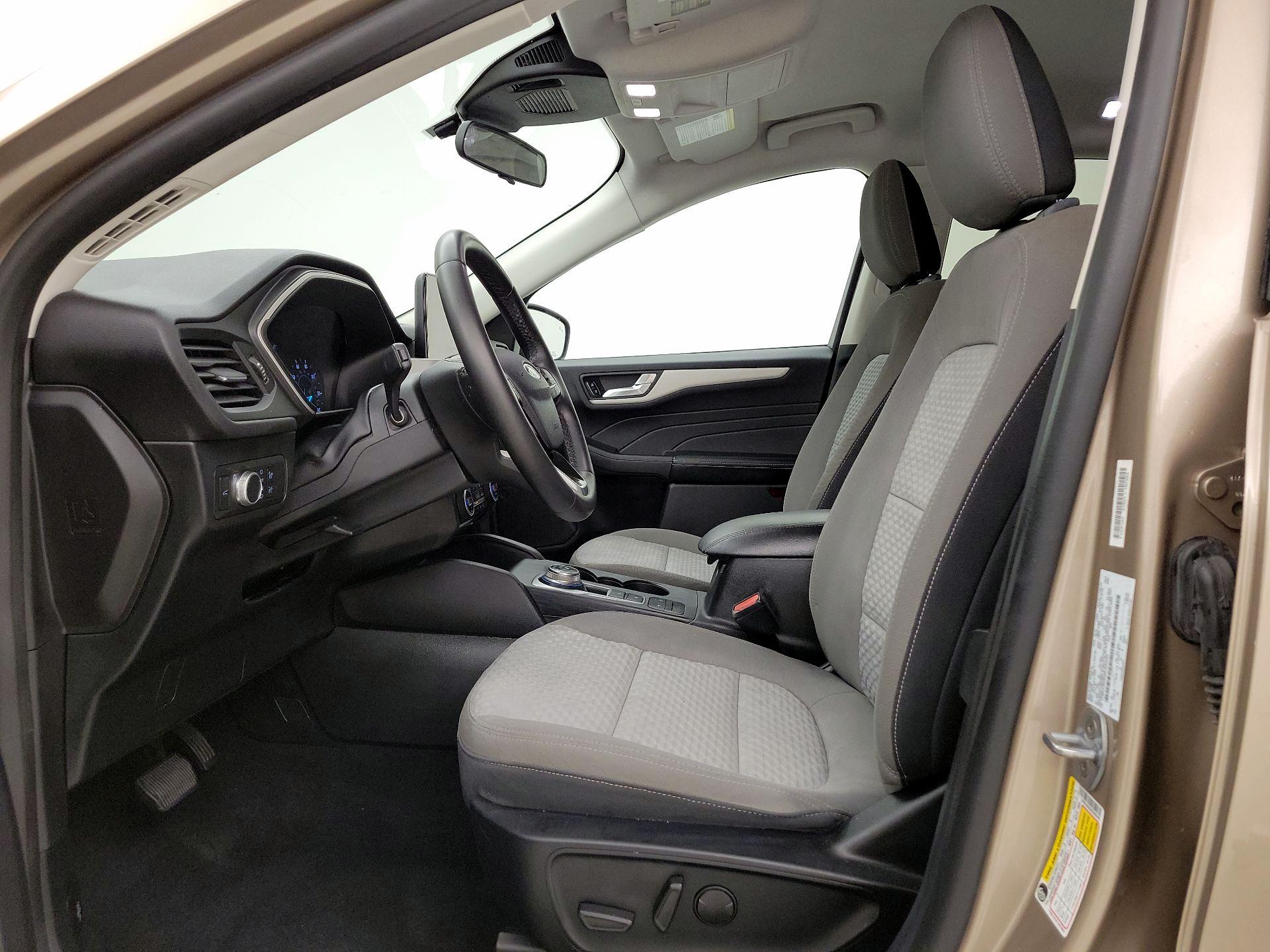 Thumbnail: 2021 Ford Escape - 11