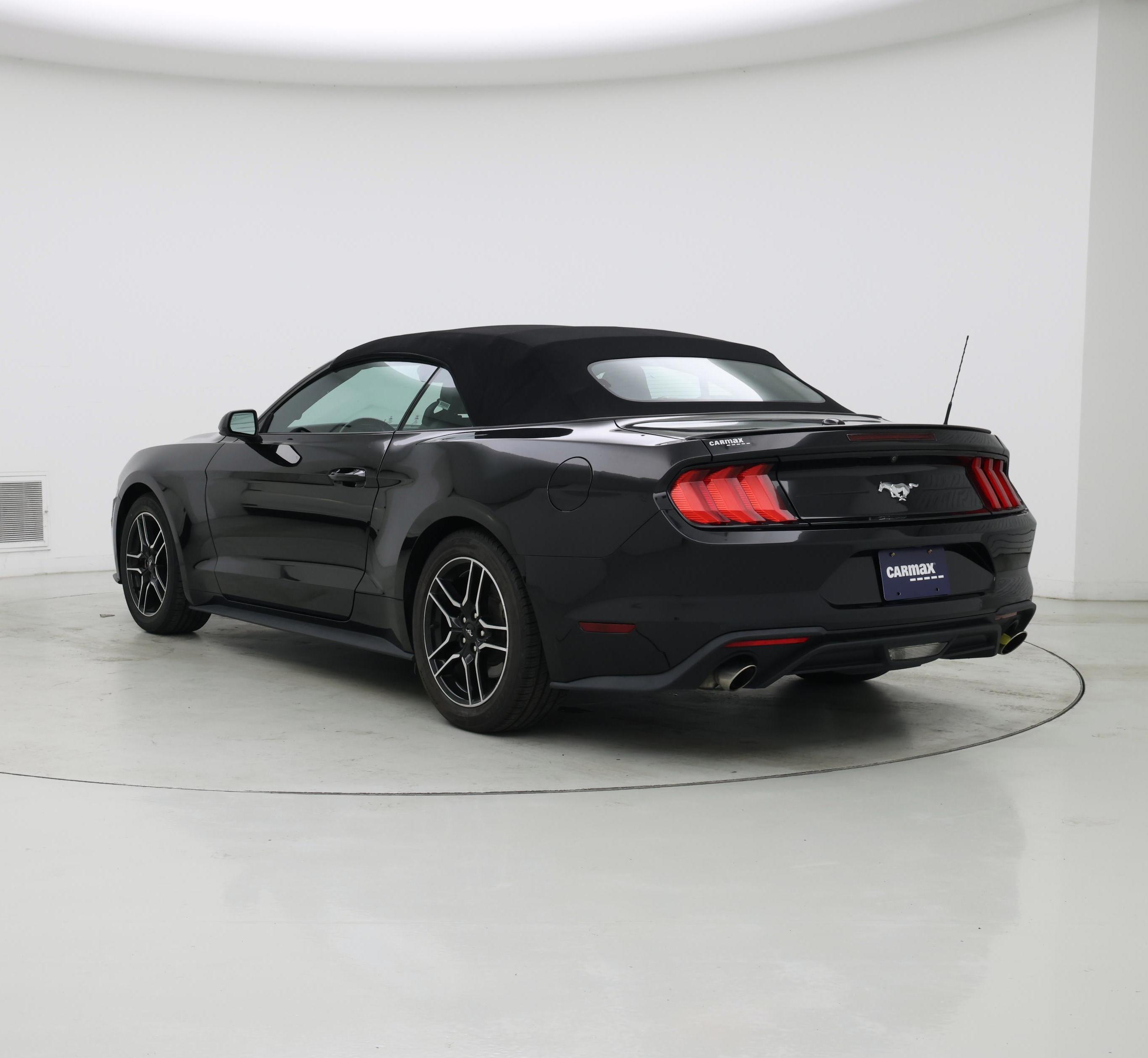 Thumbnail: 2022 Ford Mustang - 2