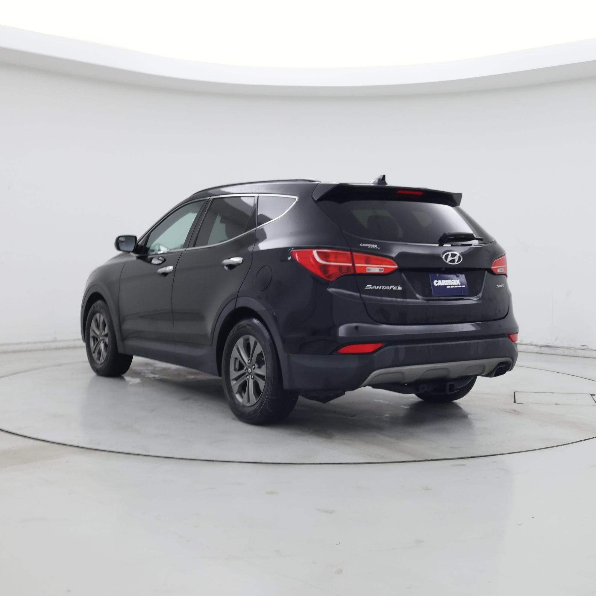 Thumbnail: 2016 Hyundai Santa Fe - 2