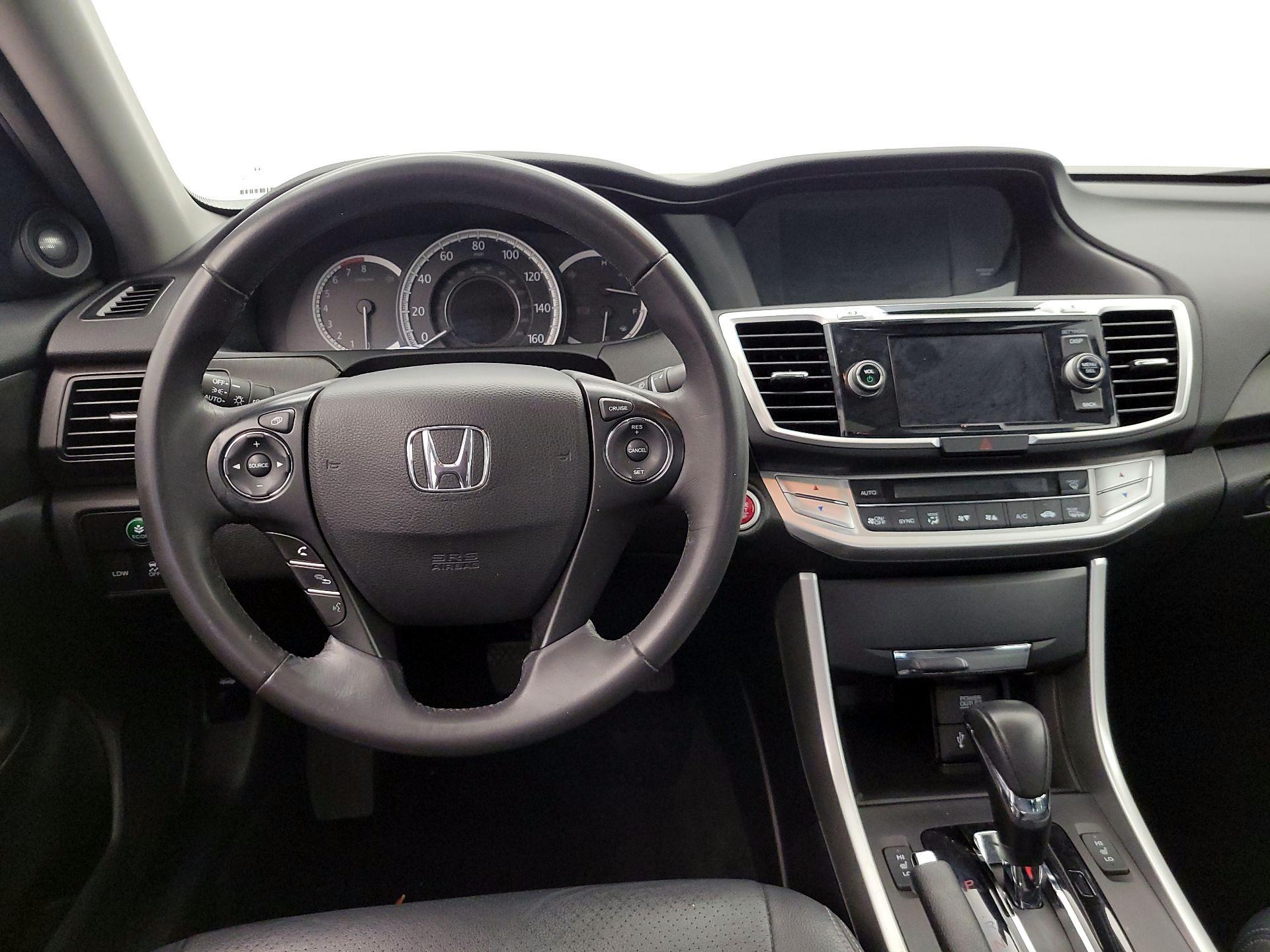 Thumbnail: 2015 Honda Accord - 10
