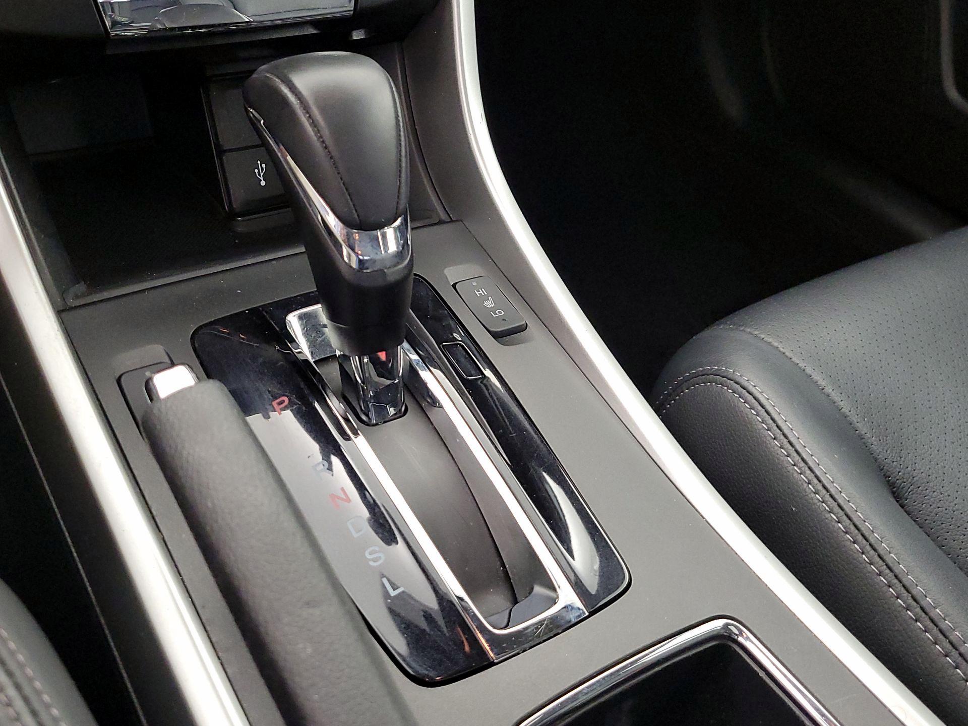 Thumbnail: 2015 Honda Accord - 17