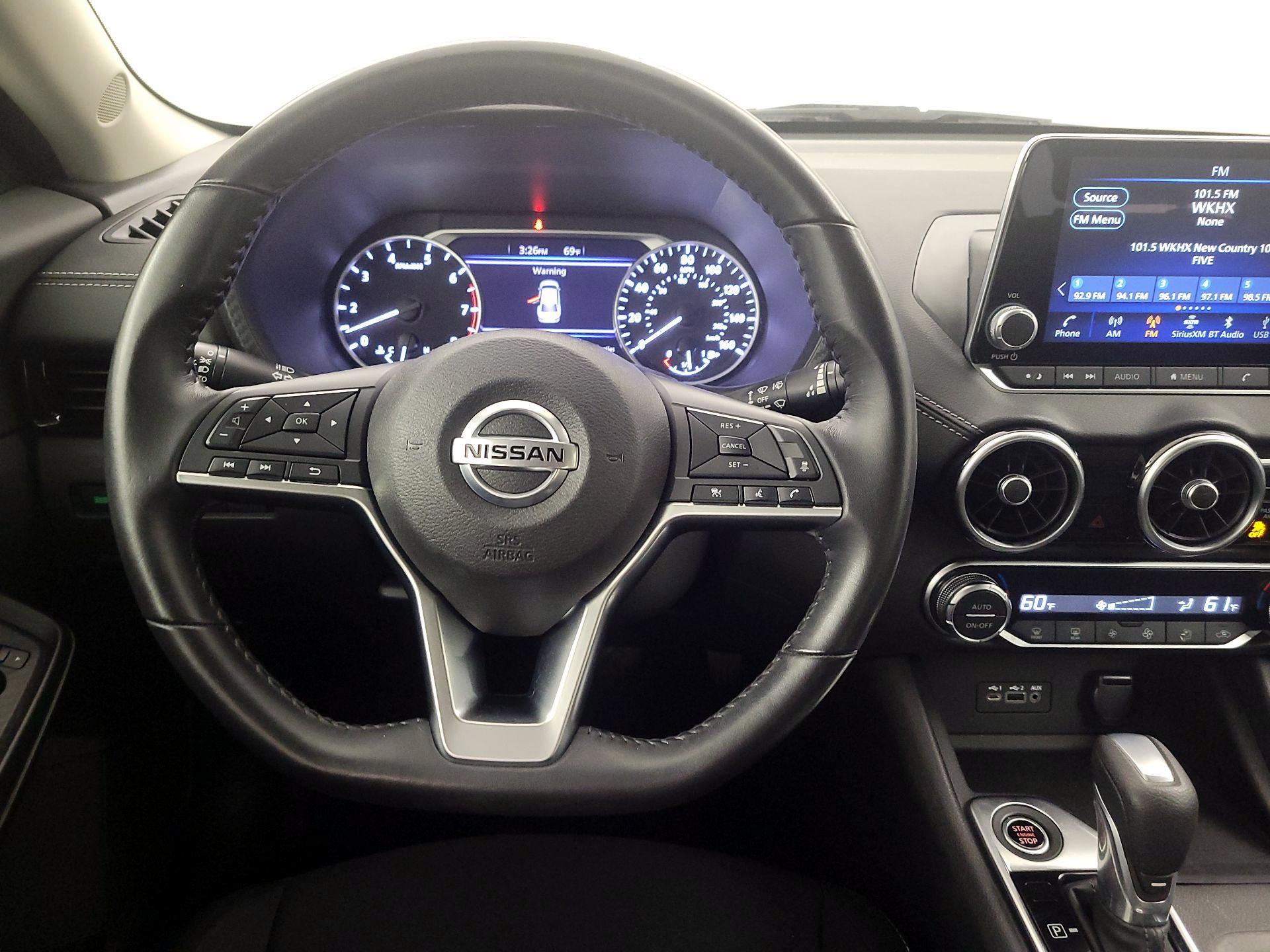 Thumbnail: 2021 Nissan Sentra - 10