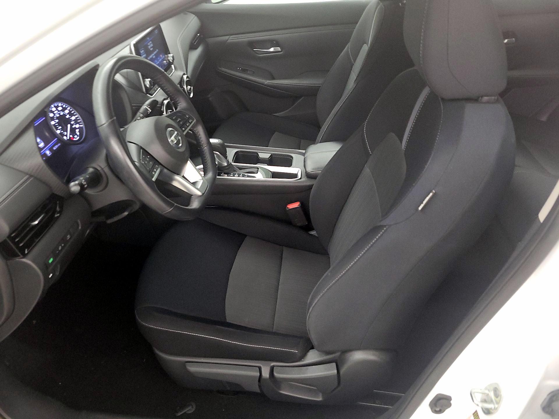 Thumbnail: 2021 Nissan Sentra - 11