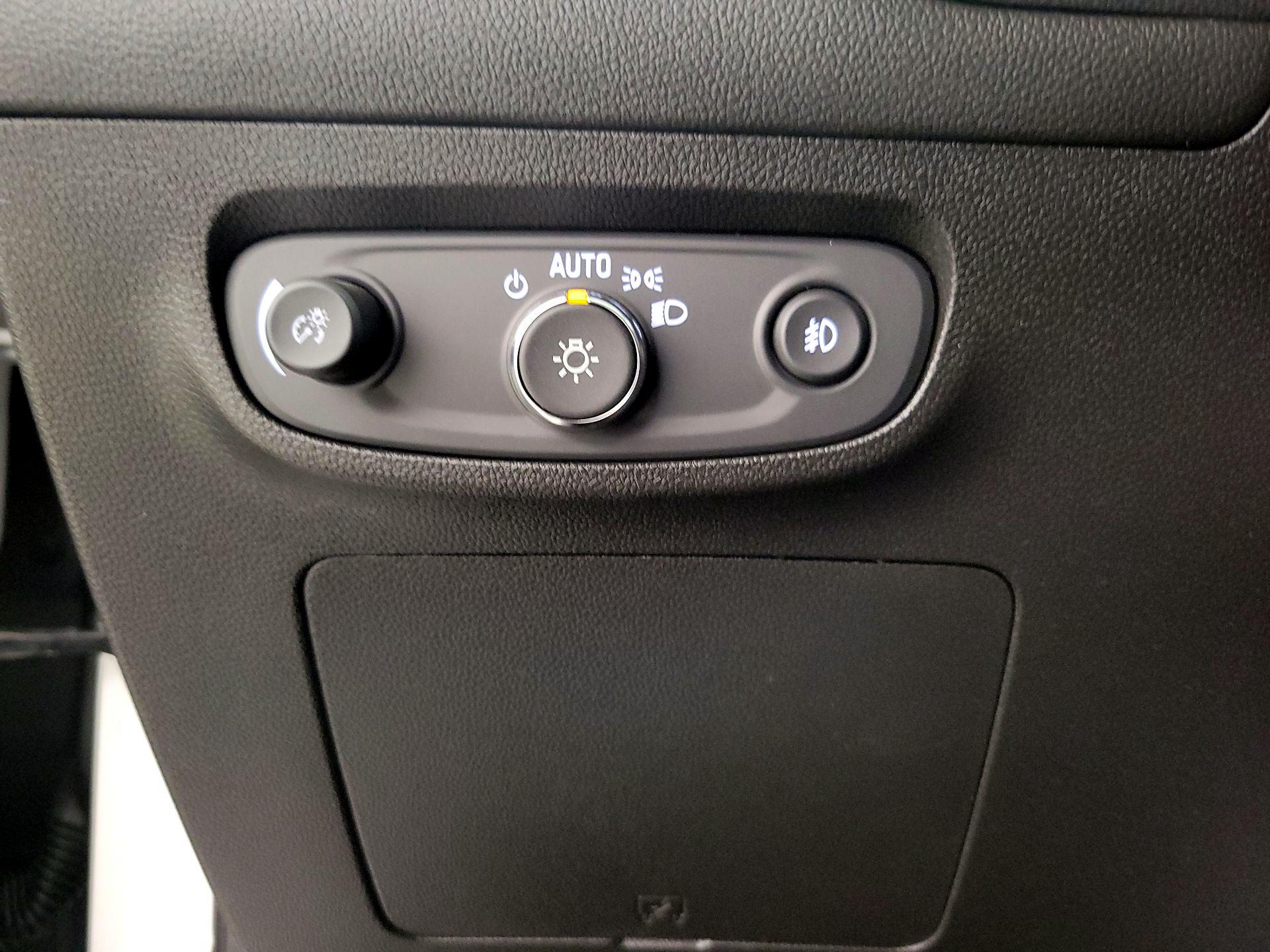 Thumbnail: 2021 Buick Encore GX - 13