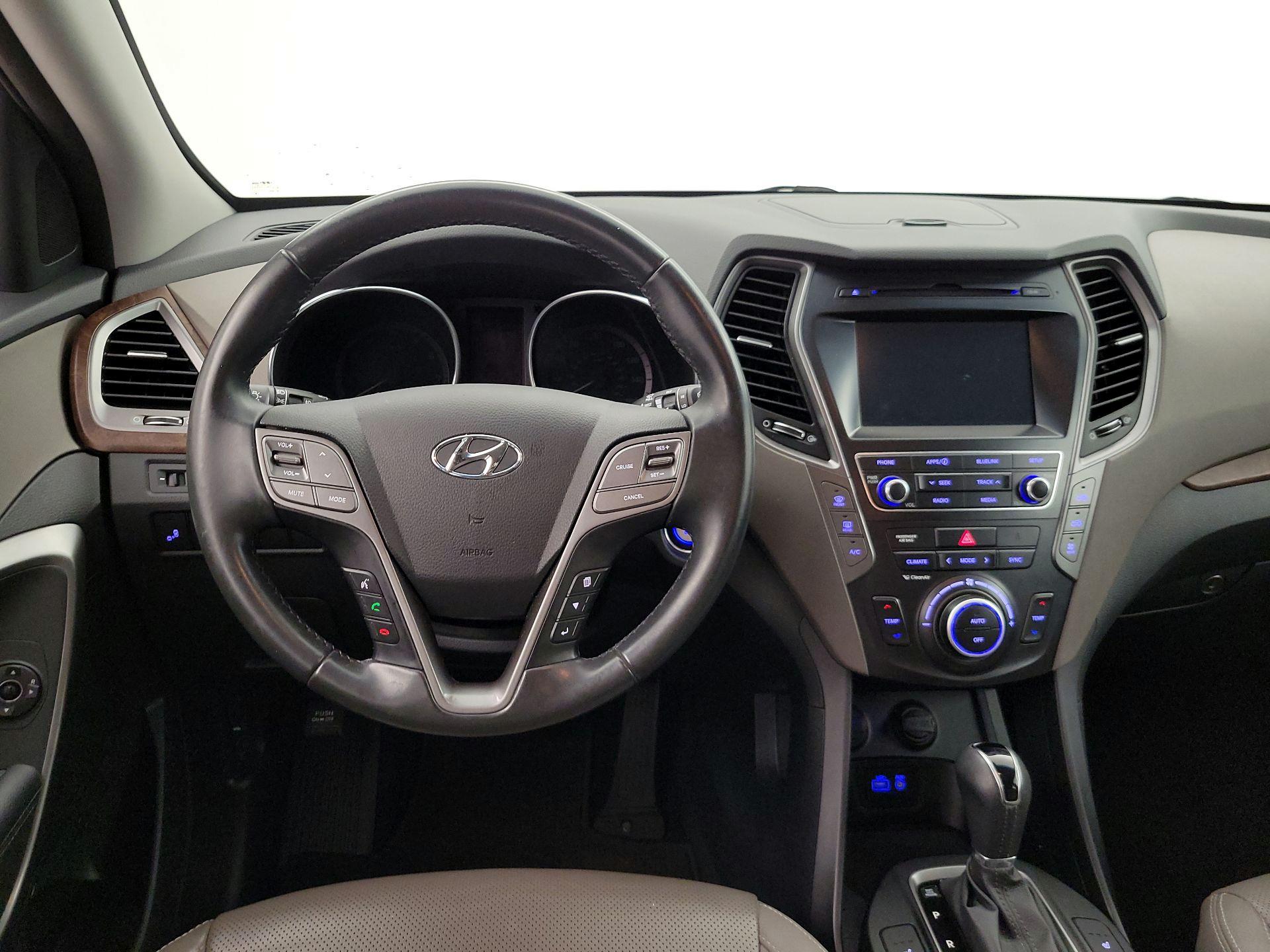 Thumbnail: 2018 Hyundai Santa Fe - 10