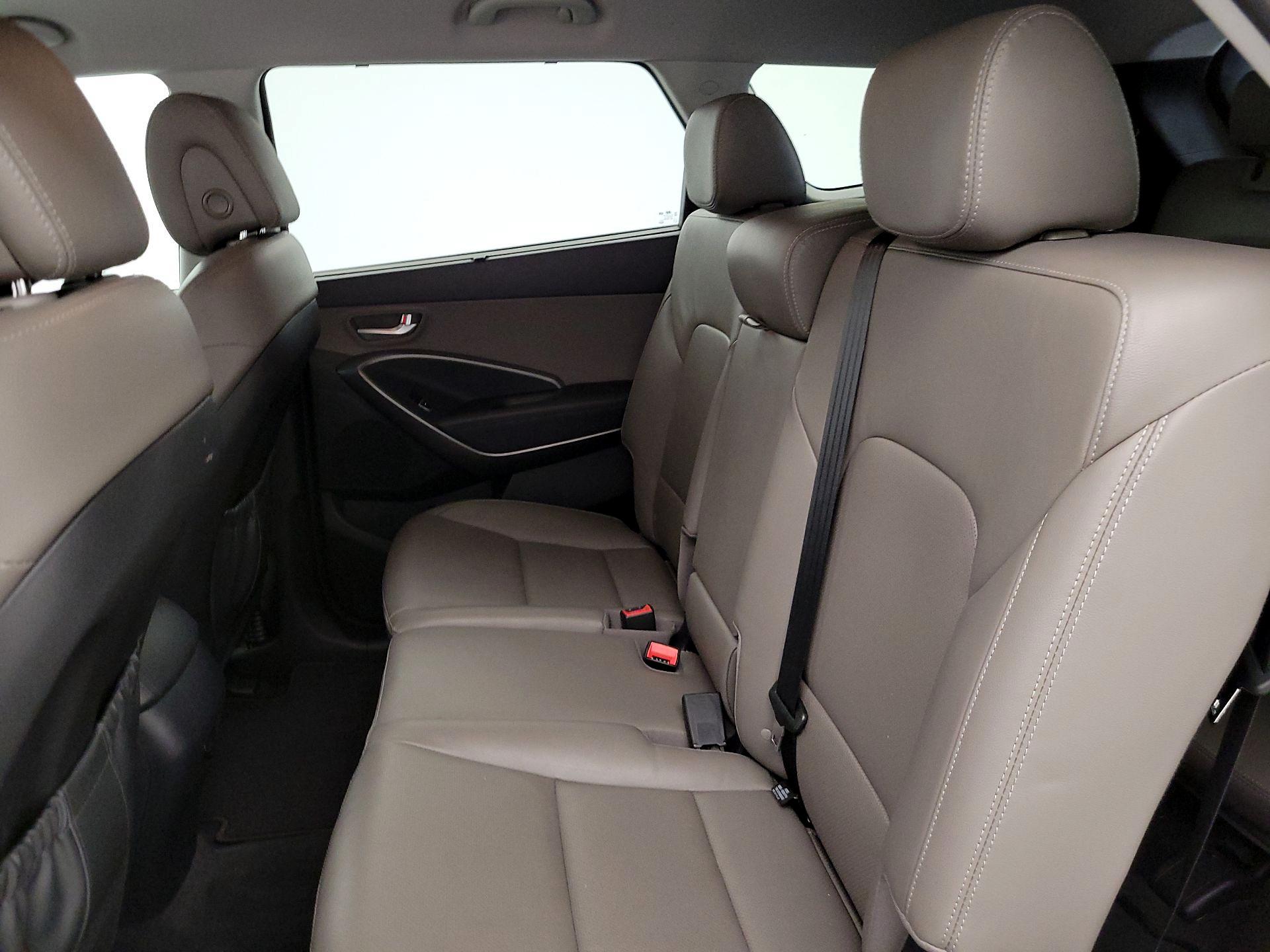 Thumbnail: 2018 Hyundai Santa Fe - 19
