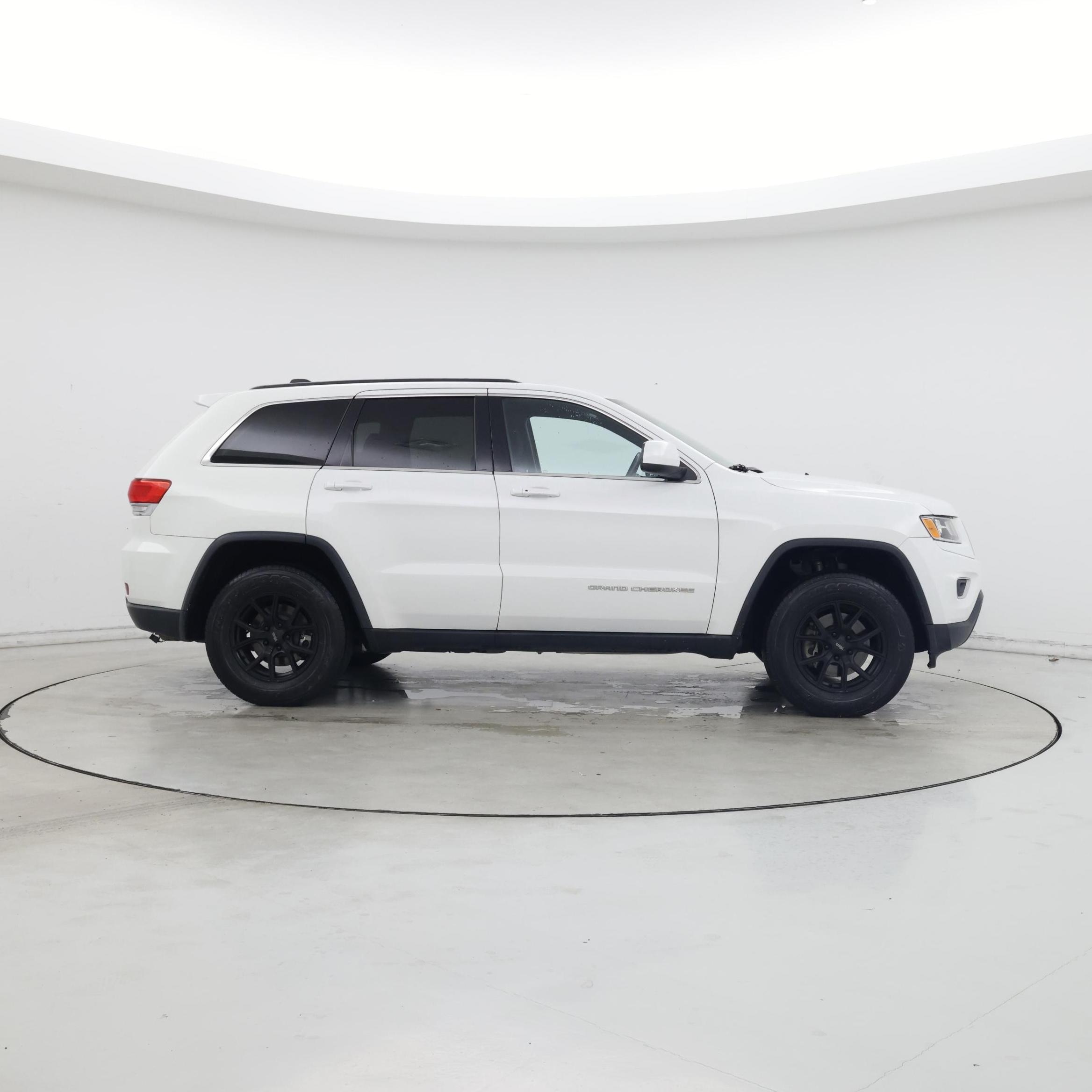 Thumbnail: 2015 Jeep Grand Cherokee - 7