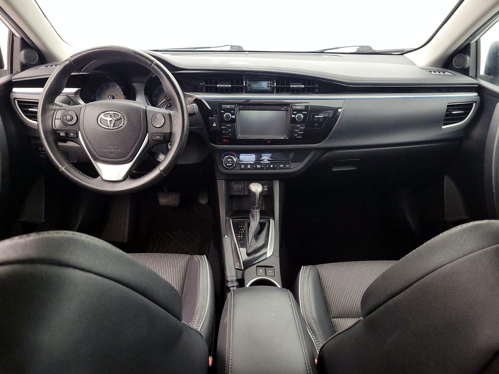 Thumbnail: 2014 Toyota Corolla - 9