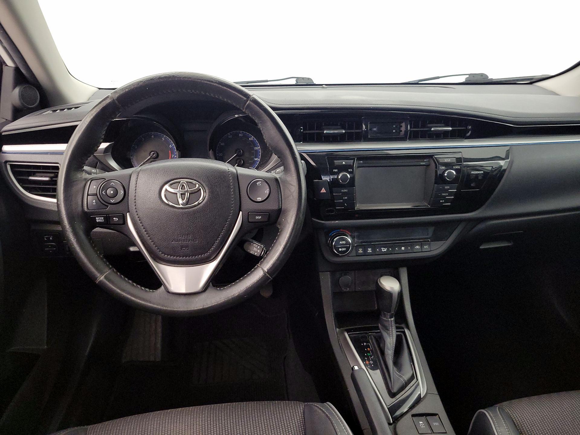 Thumbnail: 2014 Toyota Corolla - 10