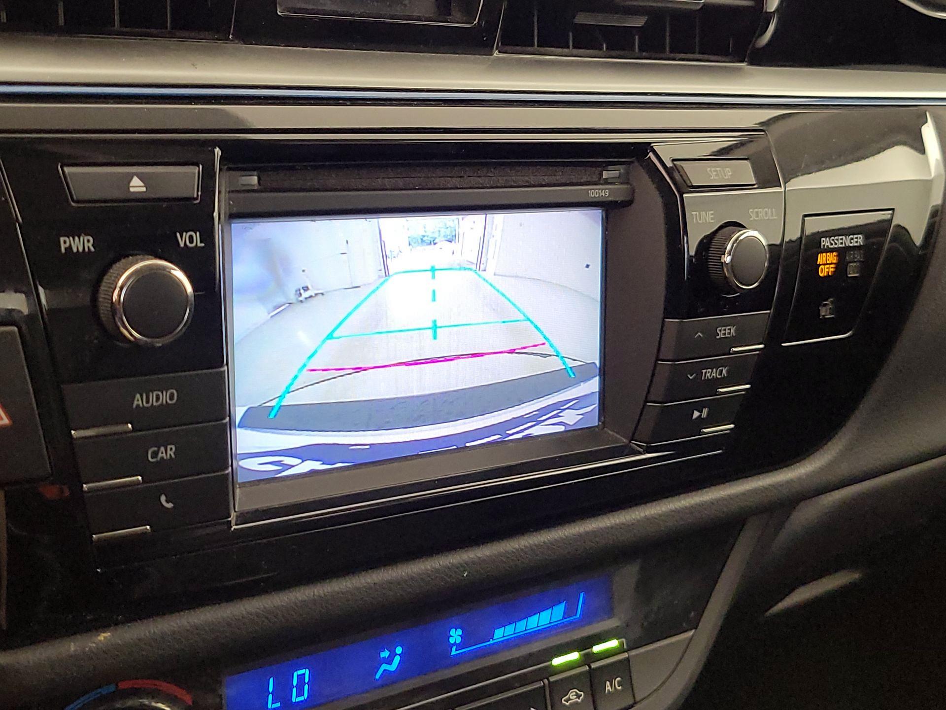 Thumbnail: 2014 Toyota Corolla - 14