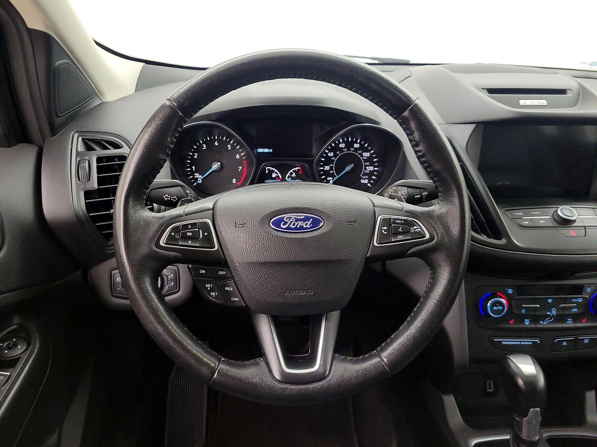 Thumbnail: 2017 Ford Escape - 10