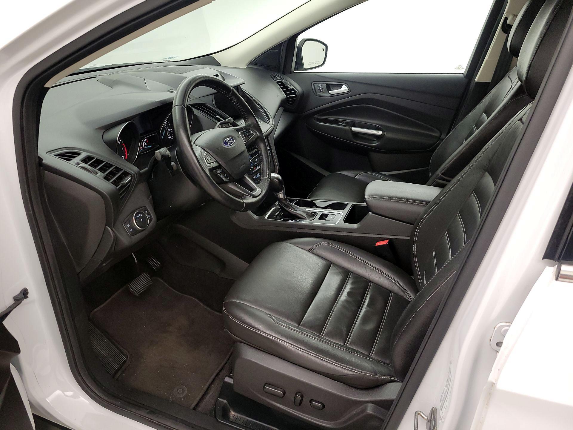 Thumbnail: 2017 Ford Escape - 11