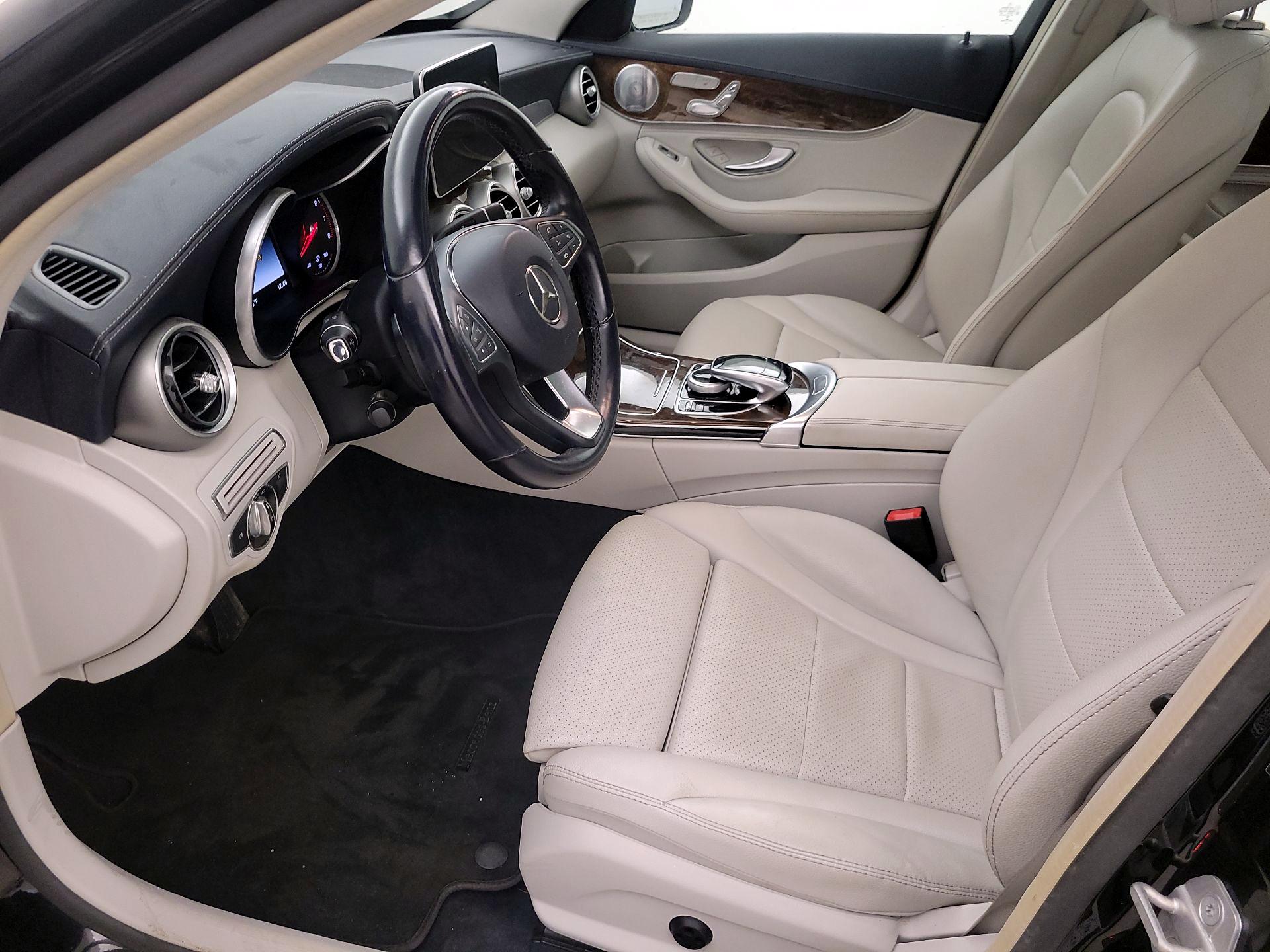 Thumbnail: 2015 Mercedes-Benz C-Class - 11