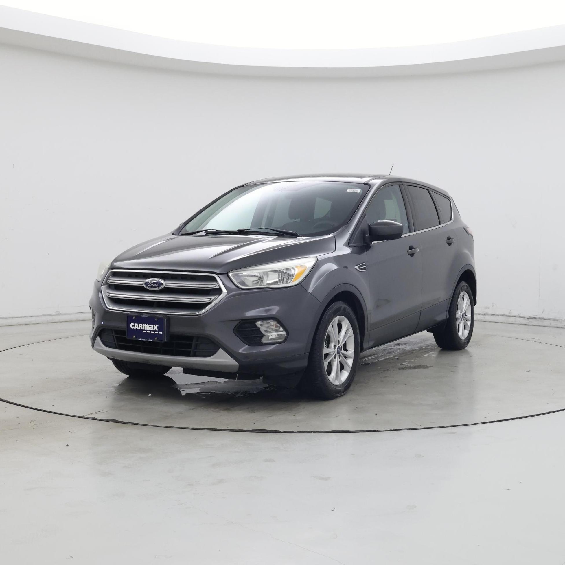 Thumbnail: 2017 Ford Escape - 4