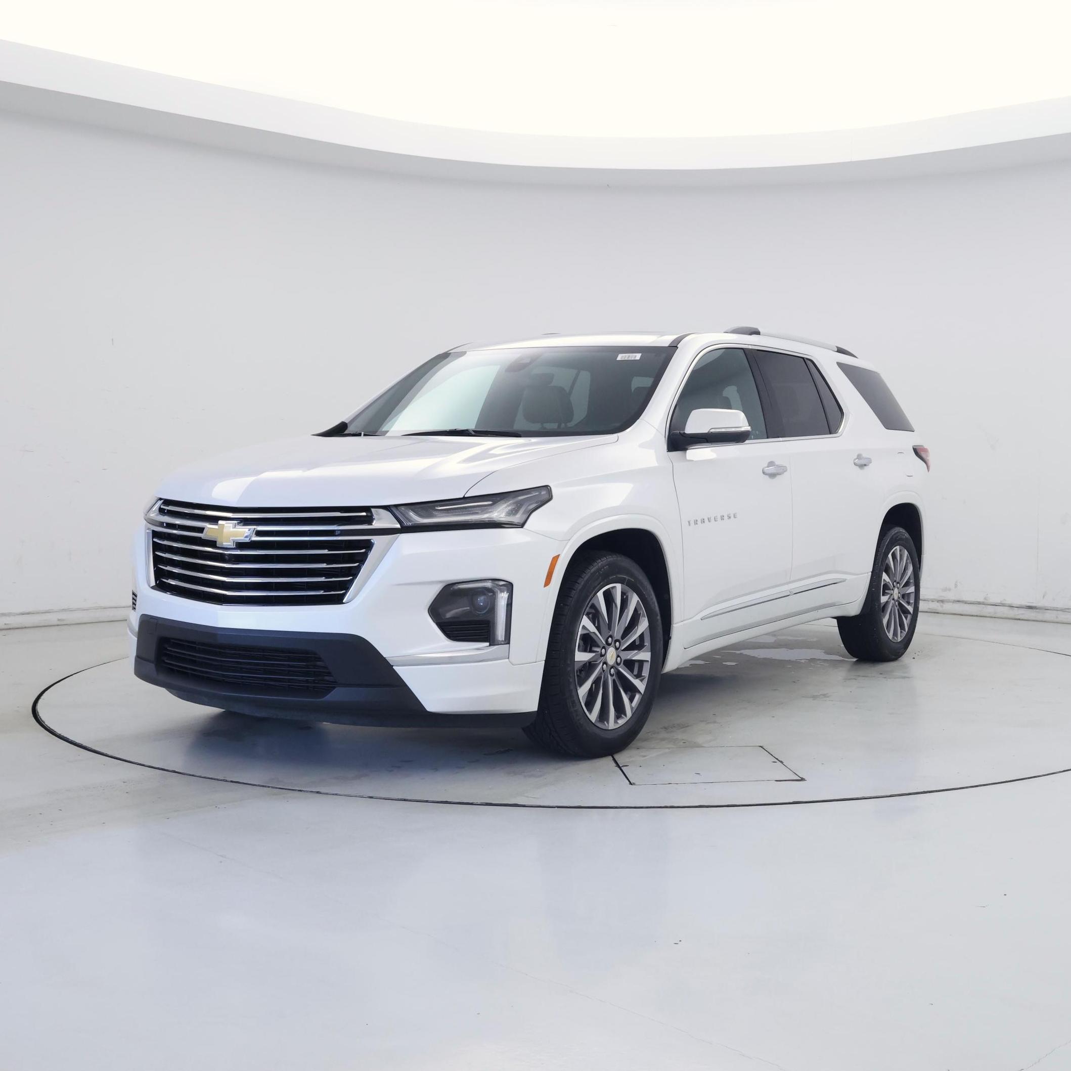 Thumbnail: 2022 Chevrolet Traverse - 4
