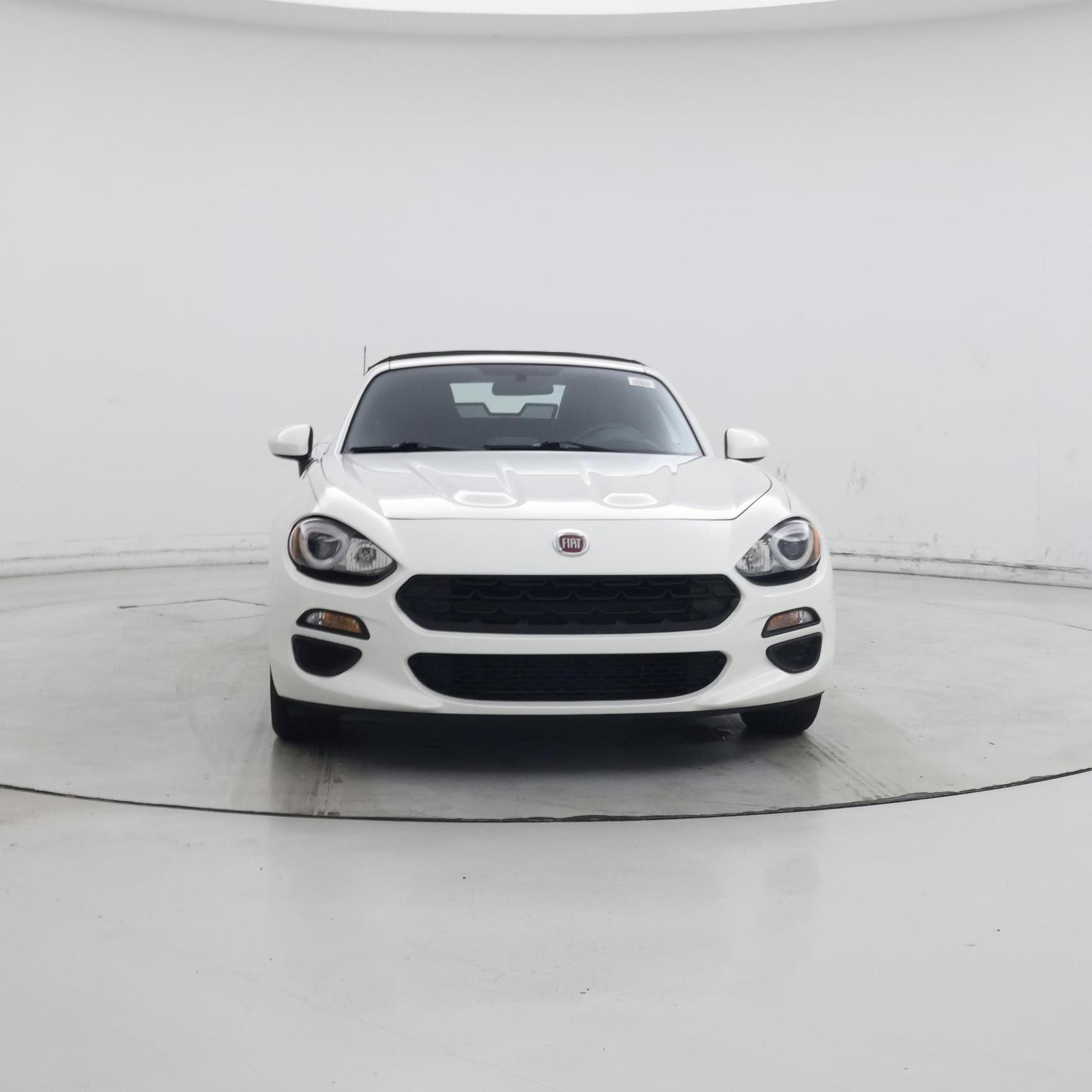 Thumbnail: 2019 Fiat 124 Spider - 5