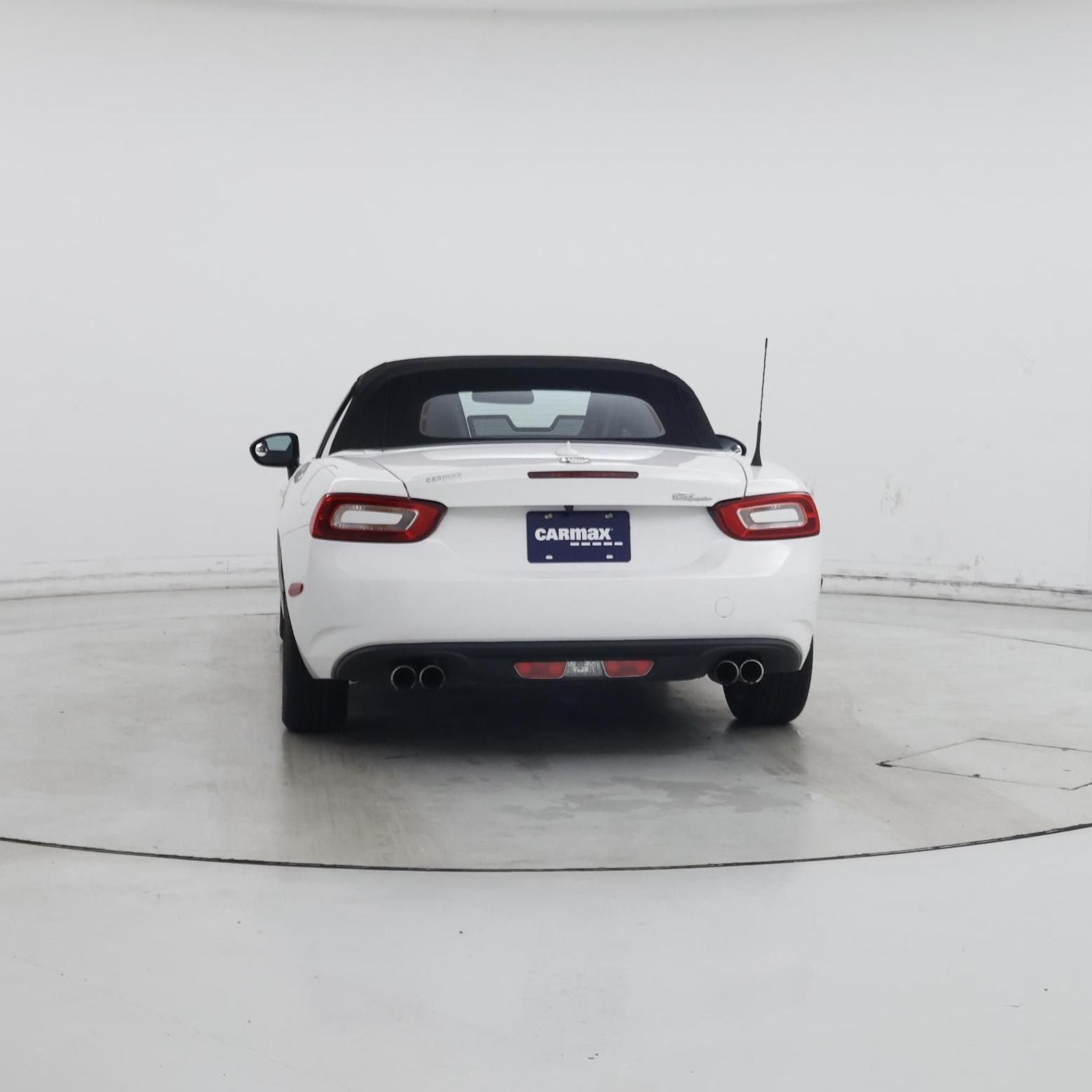 Thumbnail: 2019 Fiat 124 Spider - 6