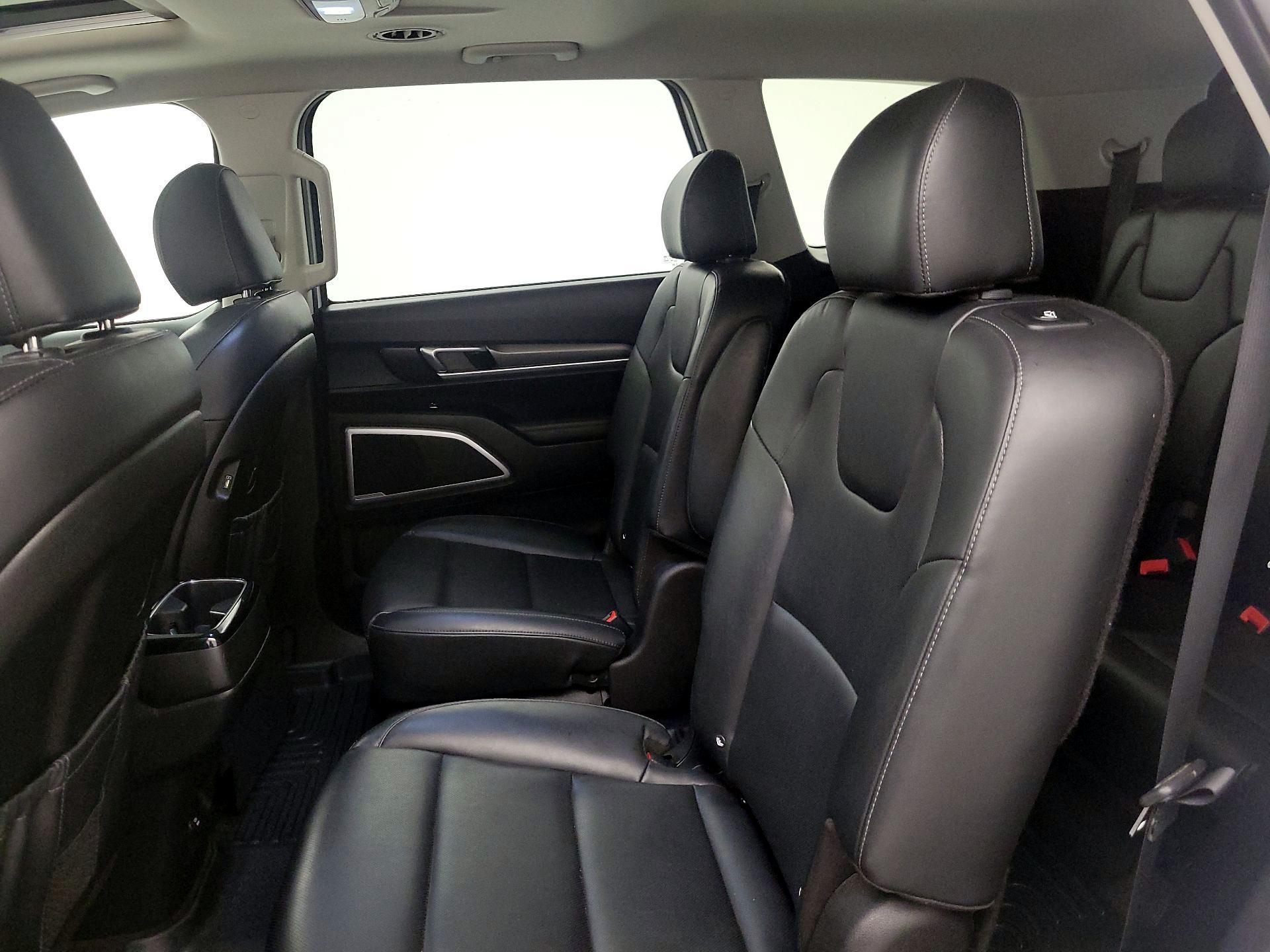 Thumbnail: 2020 Kia Telluride - 20