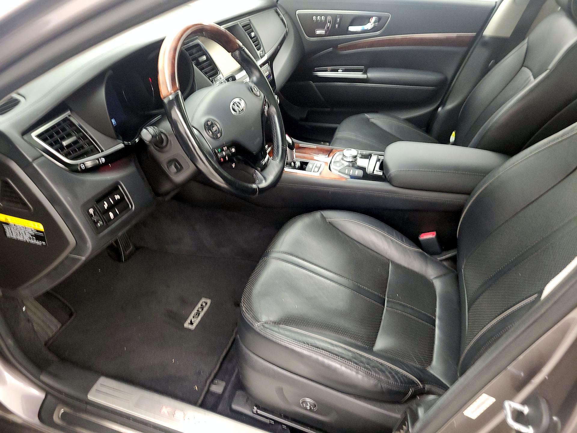 Thumbnail: 2015 Kia K900 - 11