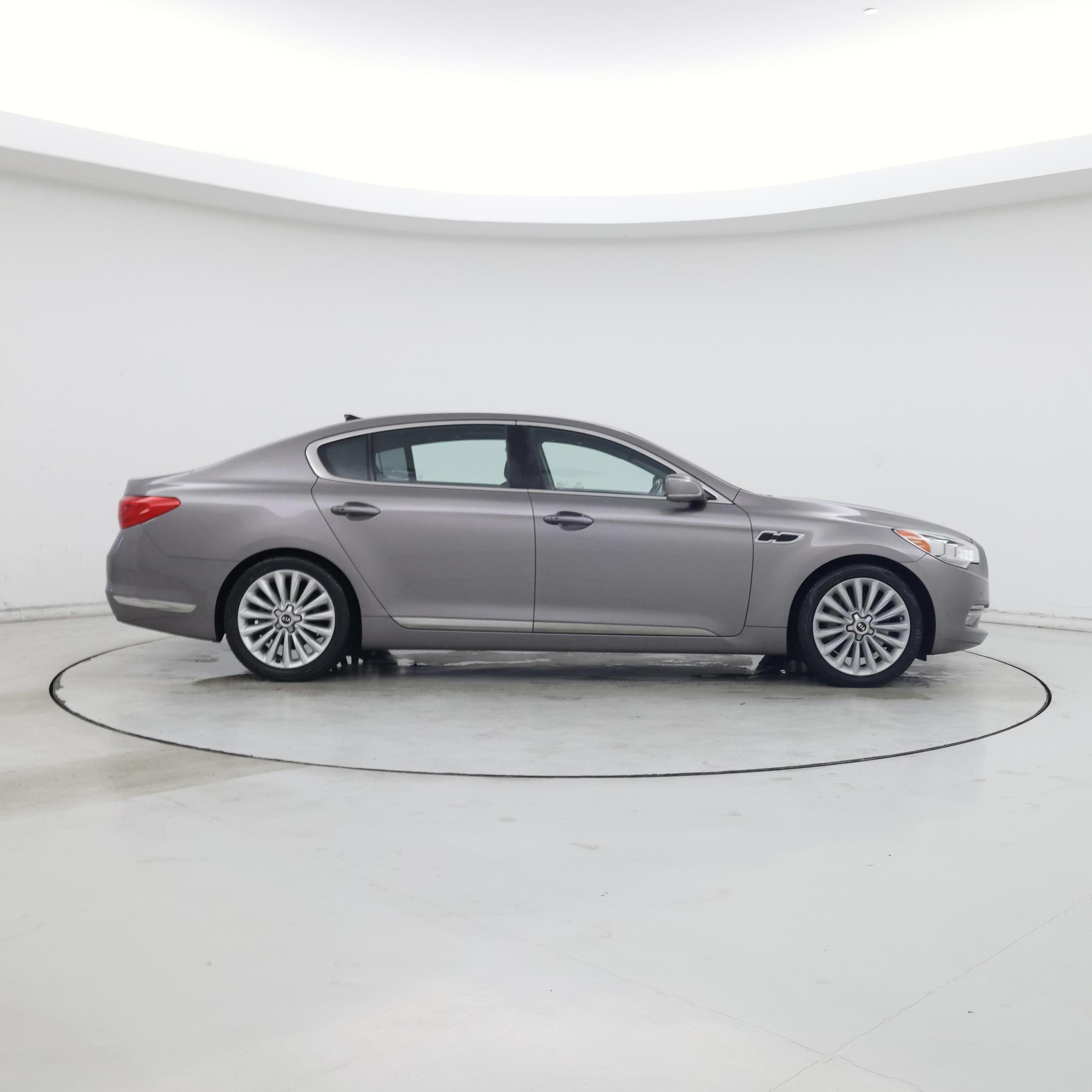 Thumbnail: 2015 Kia K900 - 7