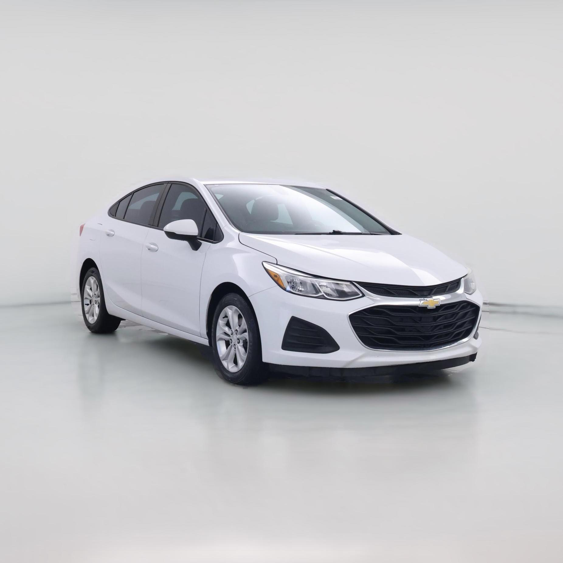 Thumbnail: 2019 Chevrolet Cruze - 1