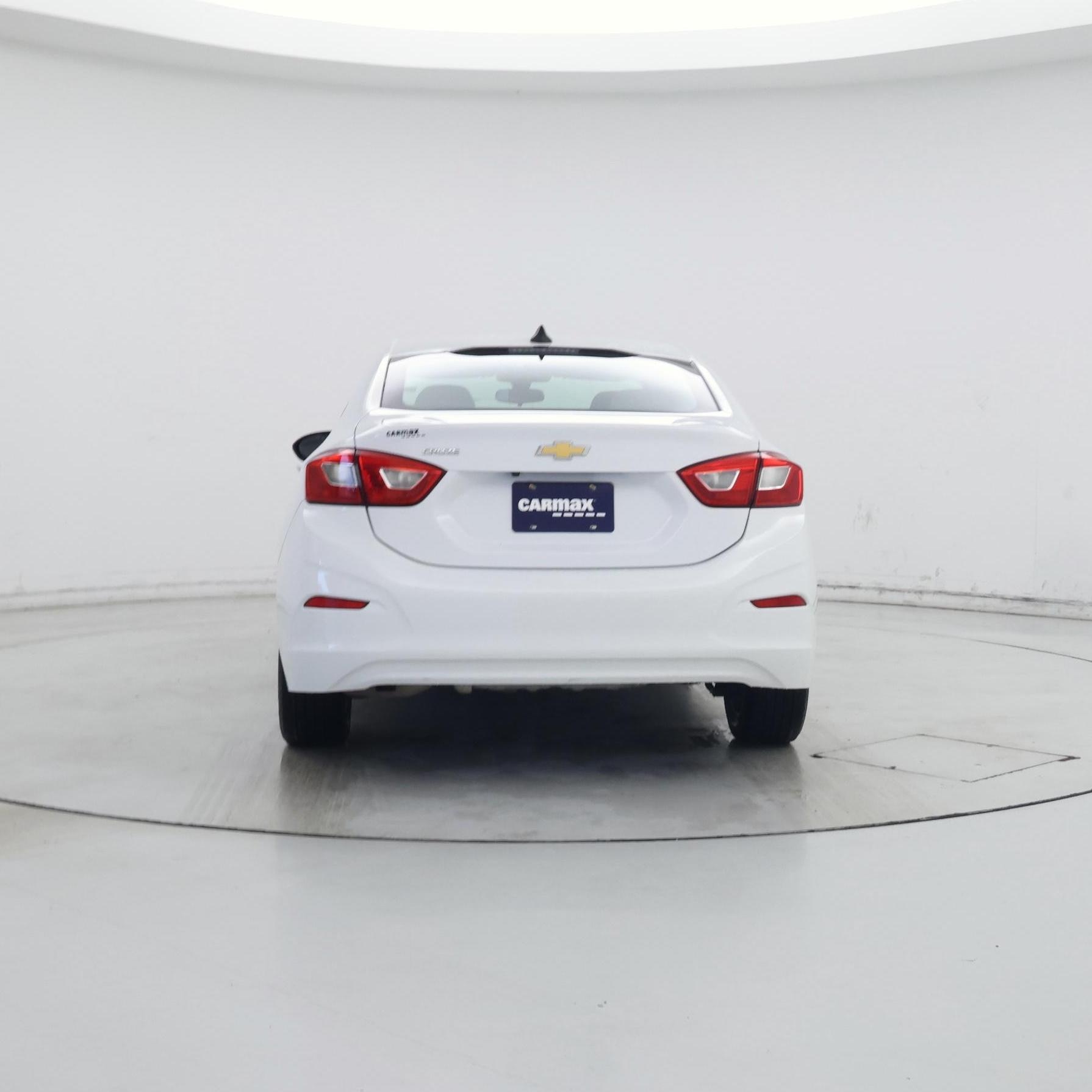Thumbnail: 2019 Chevrolet Cruze - 6