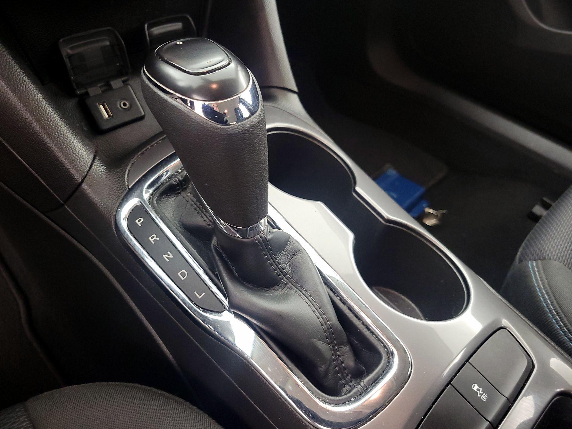 Thumbnail: 2016 Chevrolet Cruze - 17