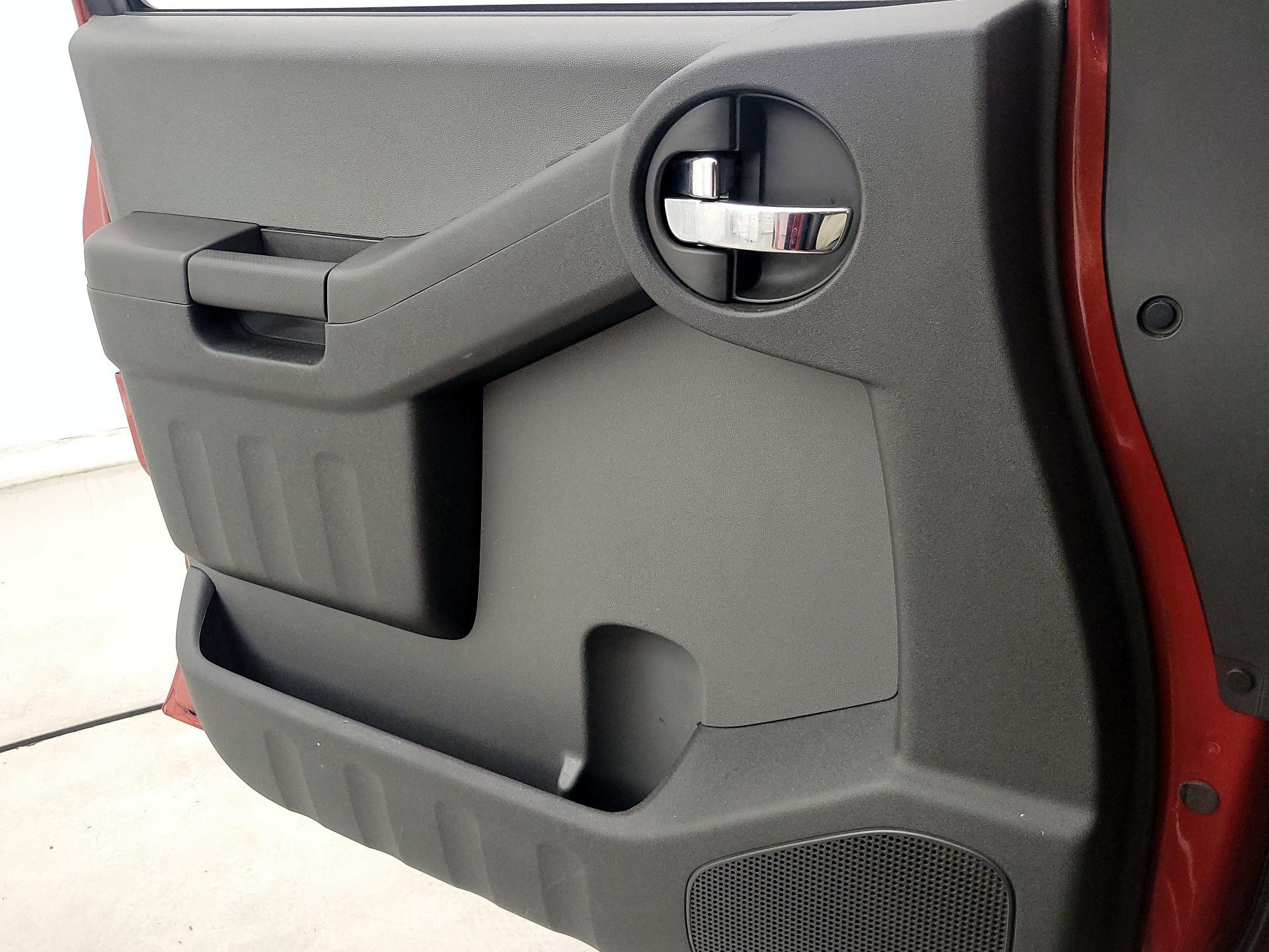 Thumbnail: 2015 Nissan Xterra - 12