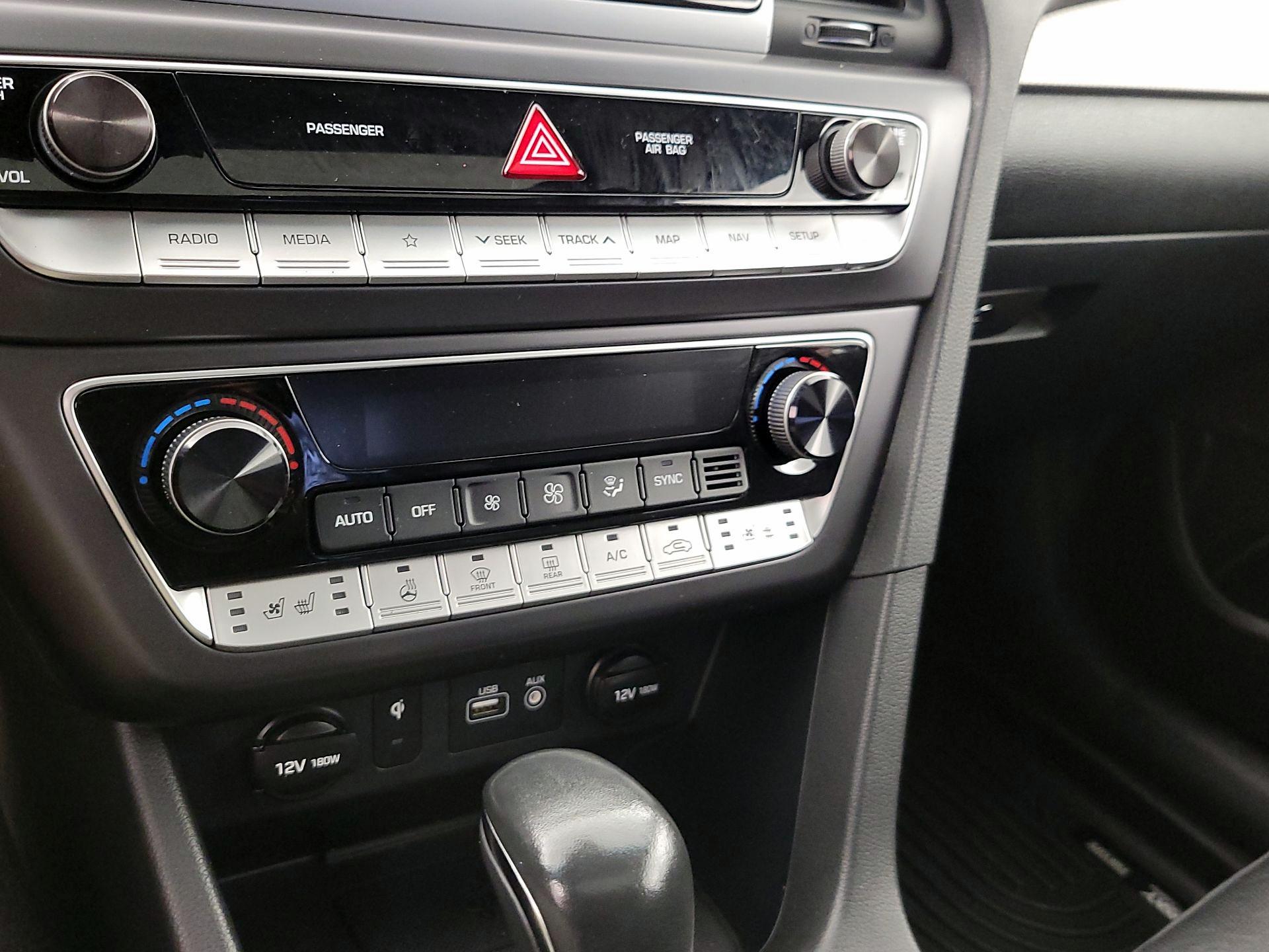 Thumbnail: 2018 Hyundai Sonata - 17