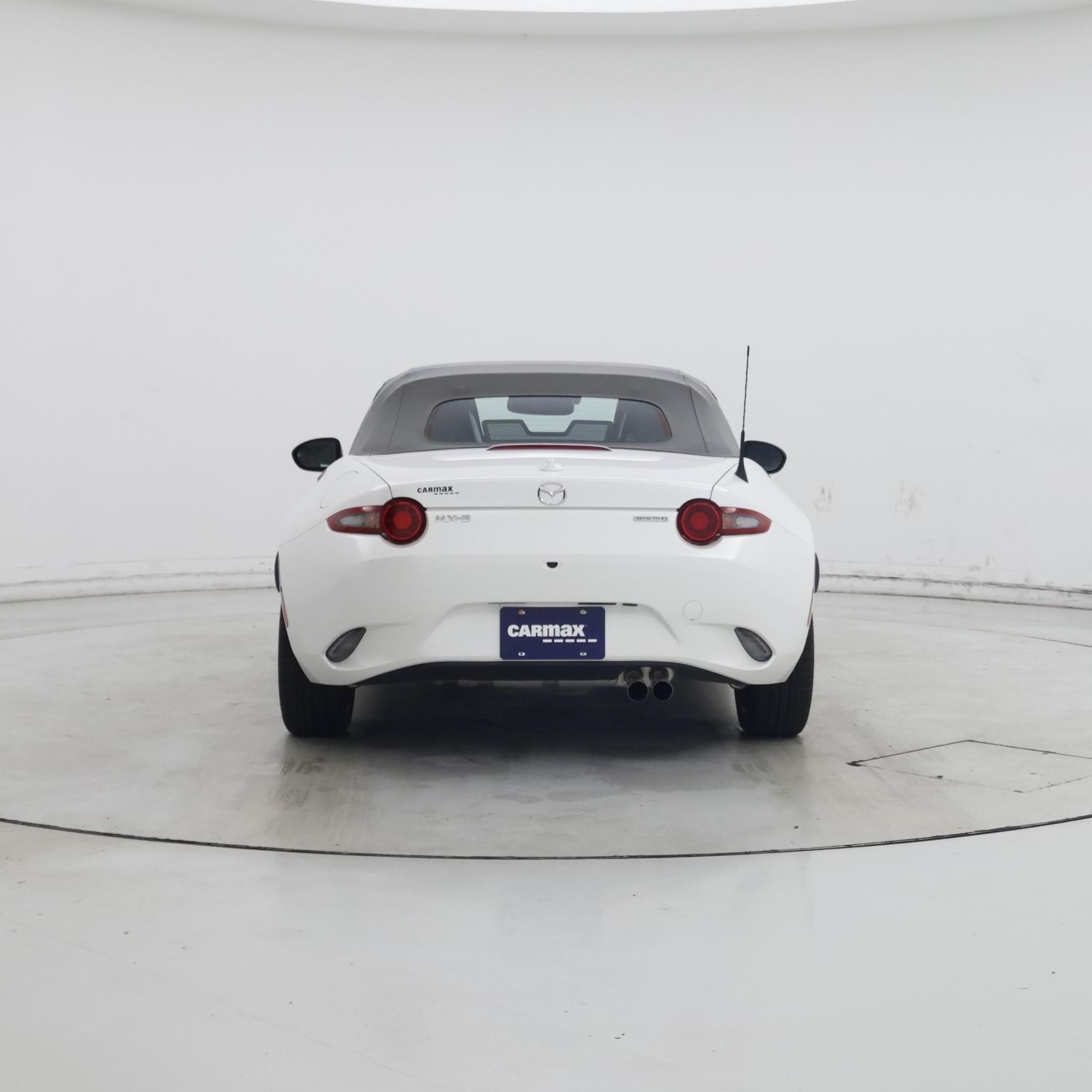 Thumbnail: 2021 Mazda MX-5 Miata - 6