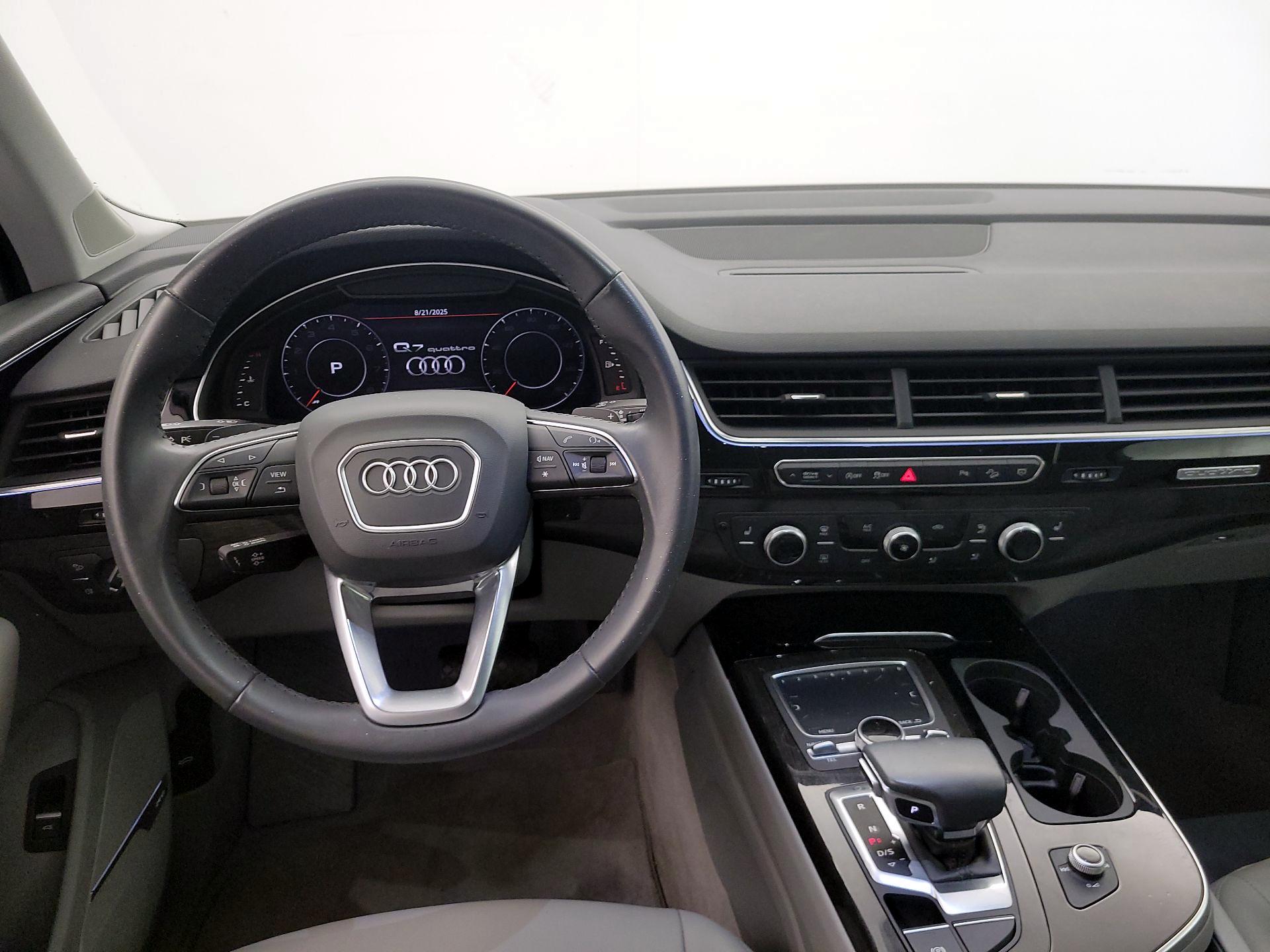Thumbnail: 2019 Audi Q7 - 10
