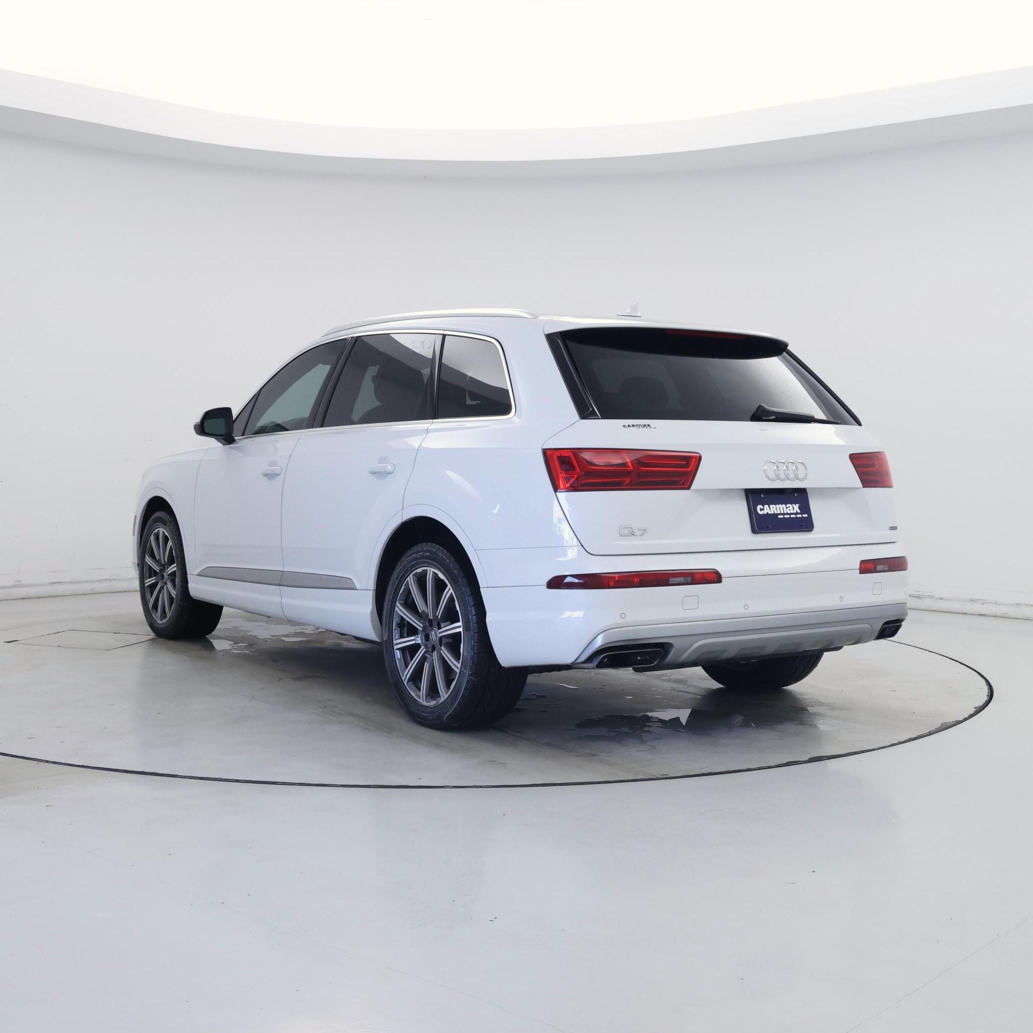 Thumbnail: 2019 Audi Q7 - 2