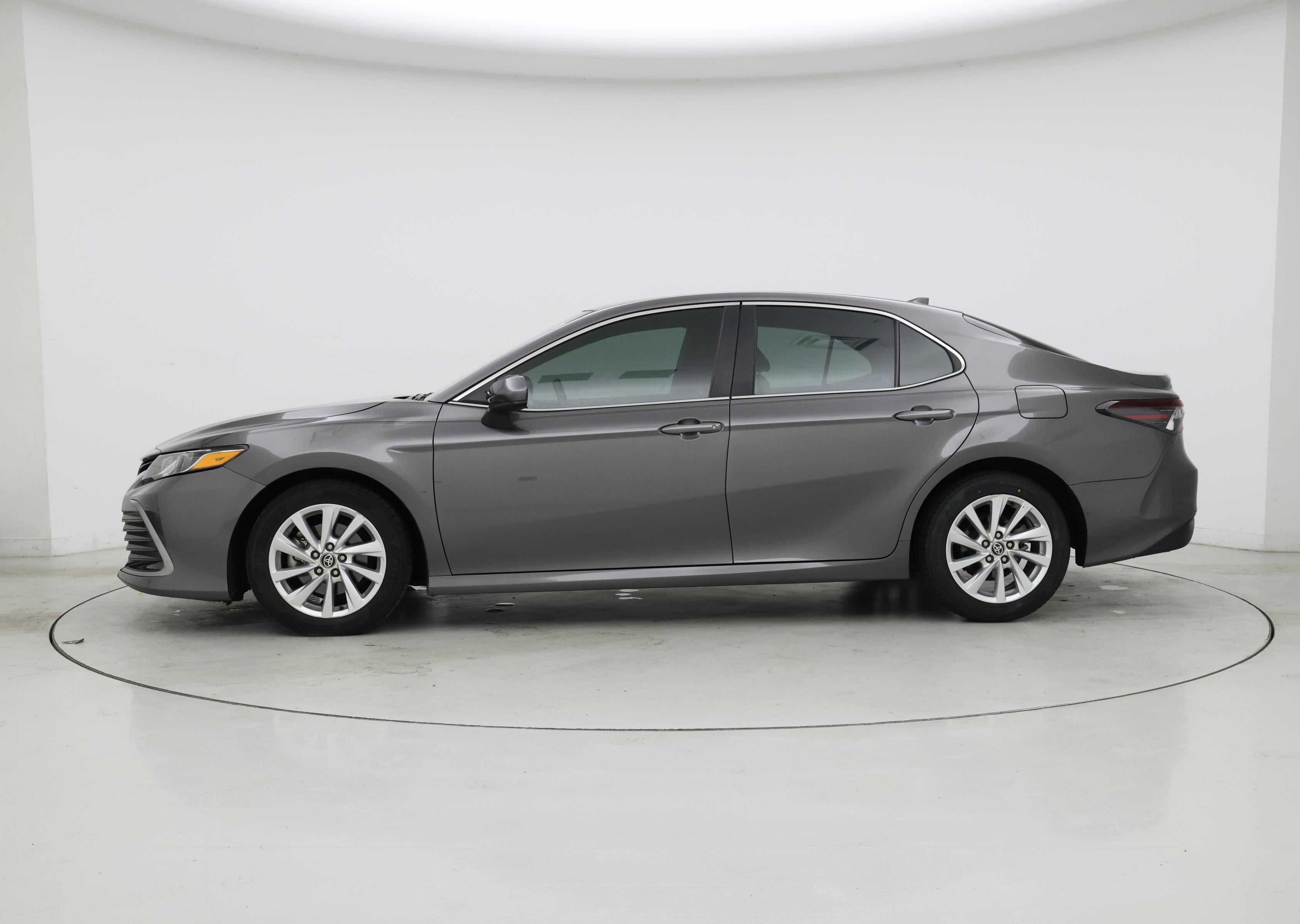 Thumbnail: 2023 Toyota Camry - 3