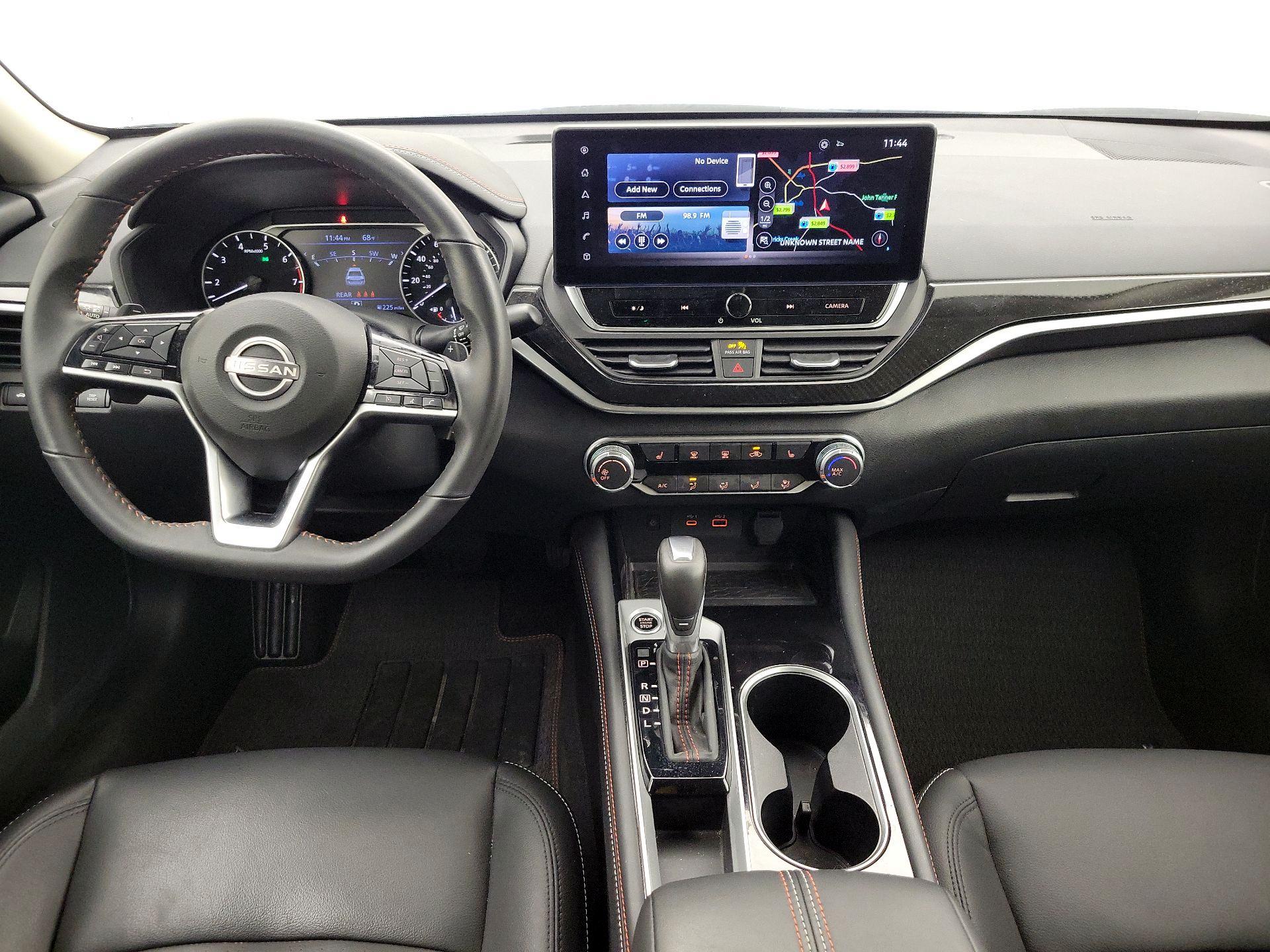 Thumbnail: 2024 Nissan Altima - 9