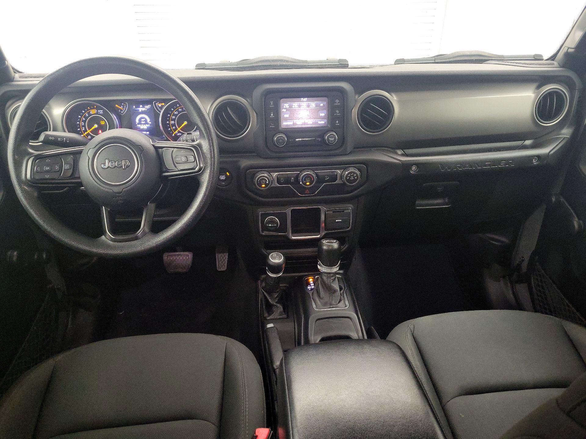 Thumbnail: 2020 Jeep Wrangler - 9
