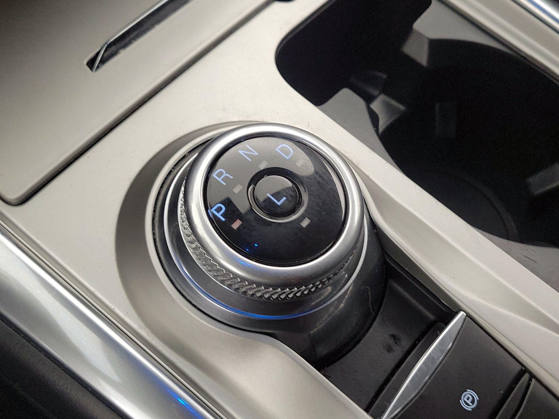 Thumbnail: 2022 Ford Explorer - 18