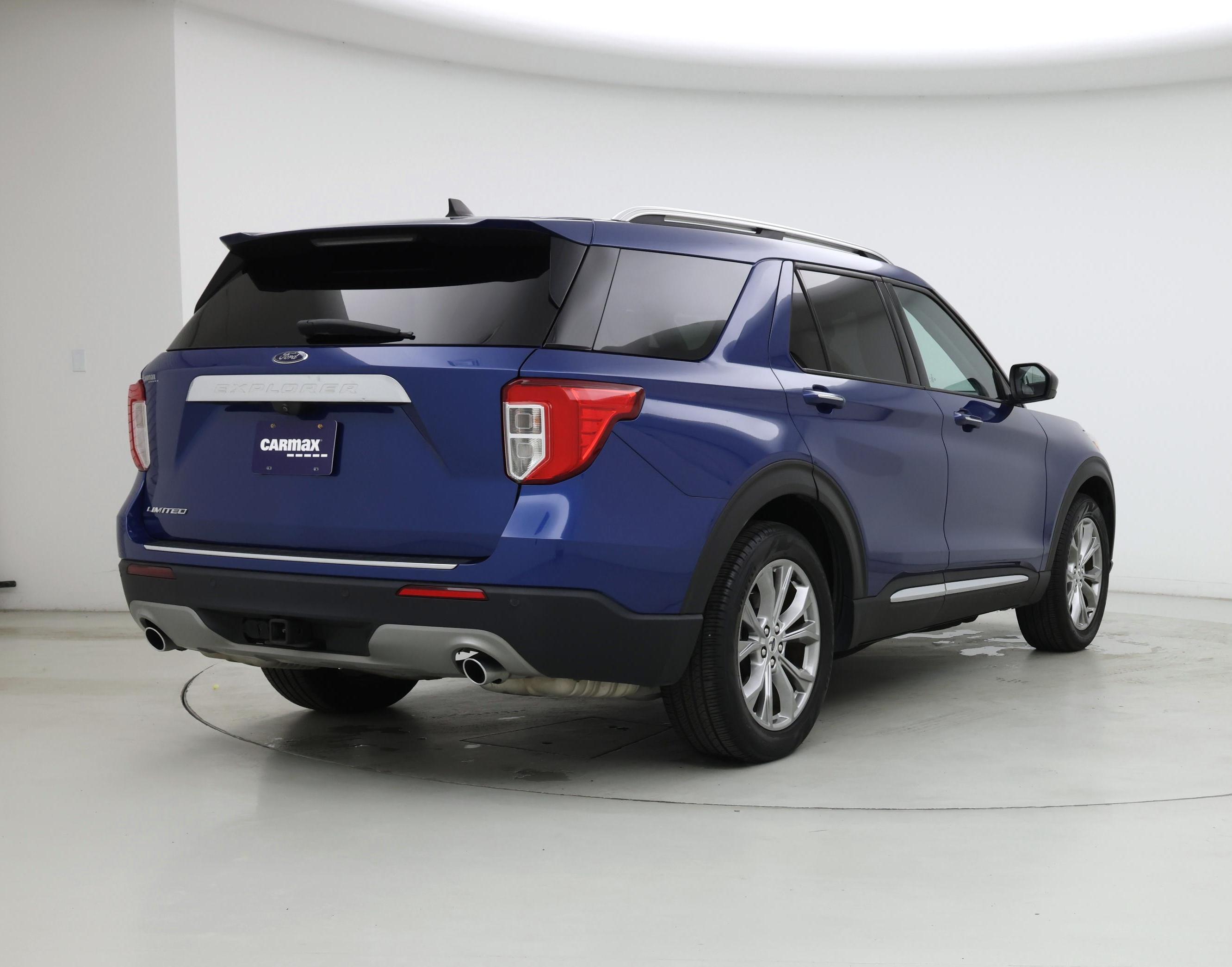 Thumbnail: 2022 Ford Explorer - 8