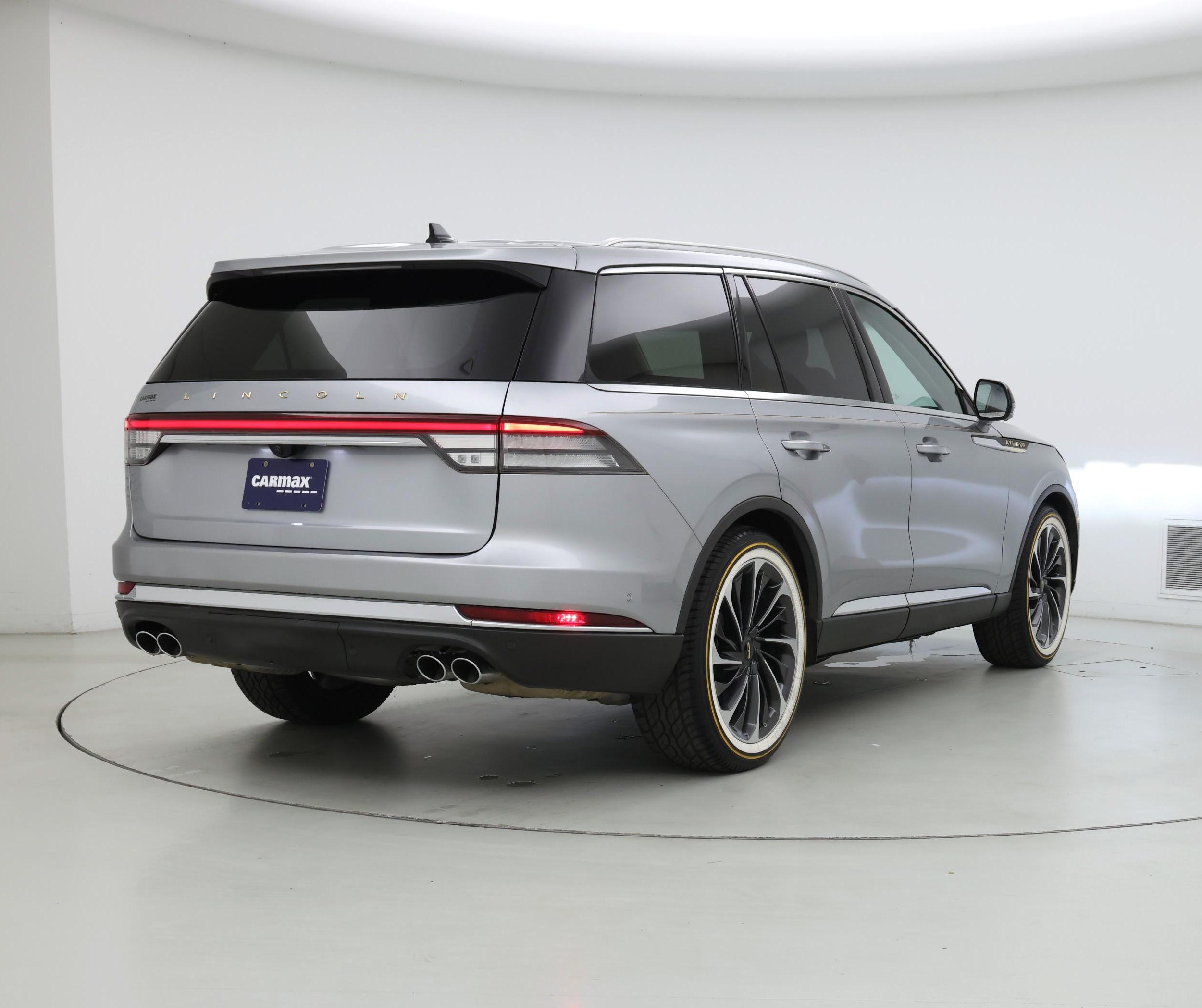 Thumbnail: 2022 Lincoln Aviator - 8