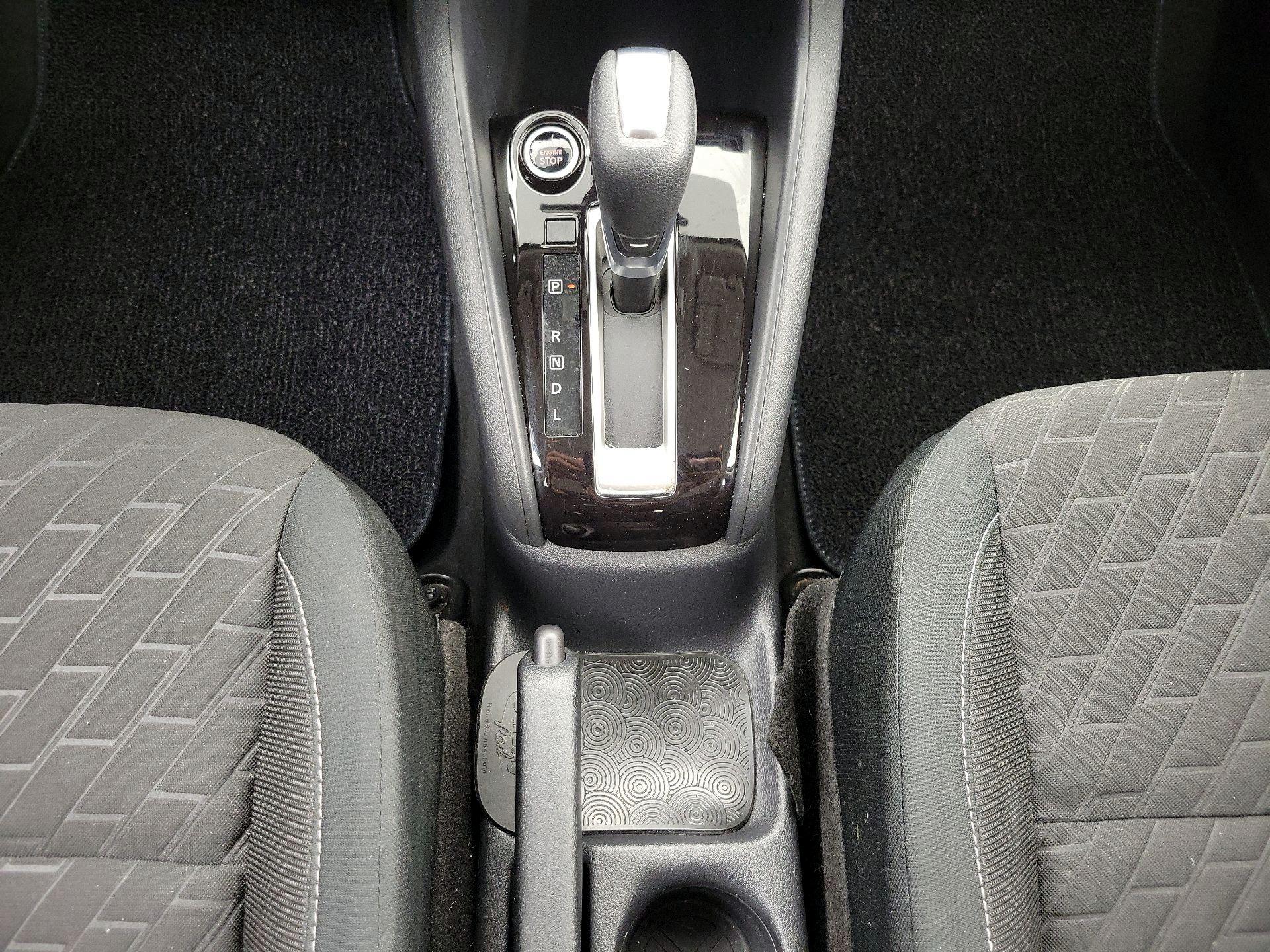 Thumbnail: 2021 Nissan Kicks - 17