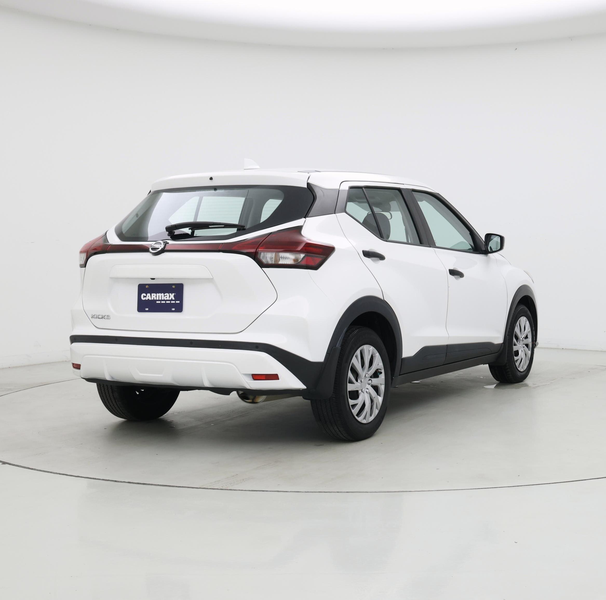 Thumbnail: 2021 Nissan Kicks - 8