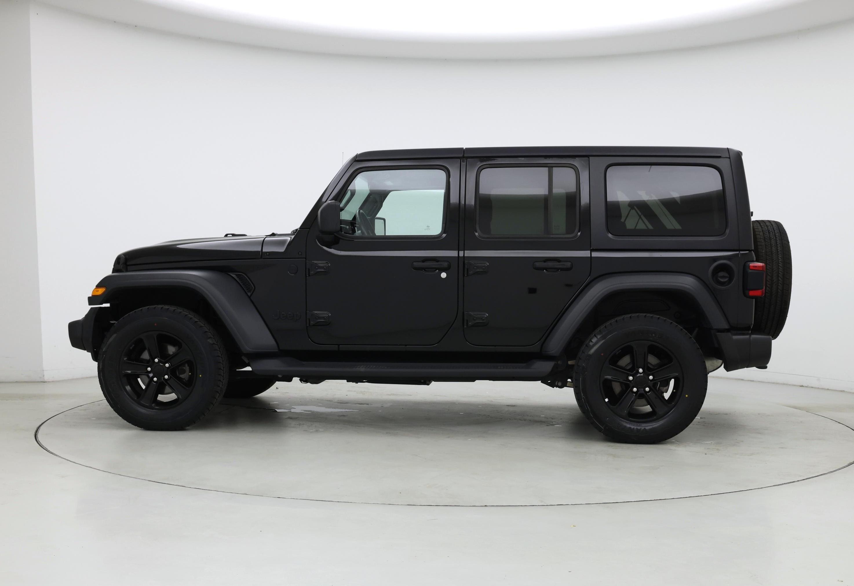 Thumbnail: 2021 Jeep Wrangler - 3