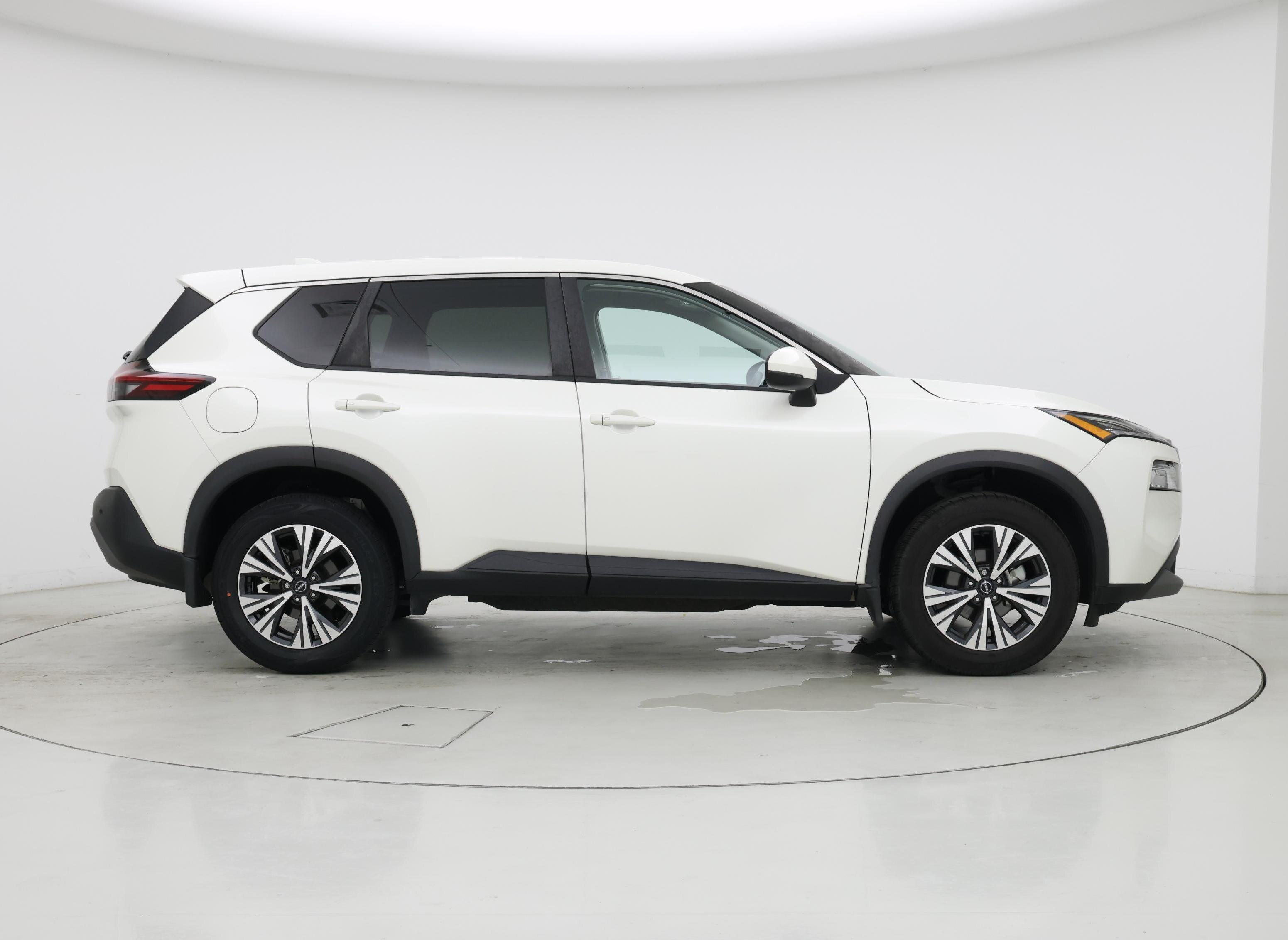Thumbnail: 2022 Nissan Rogue - 7