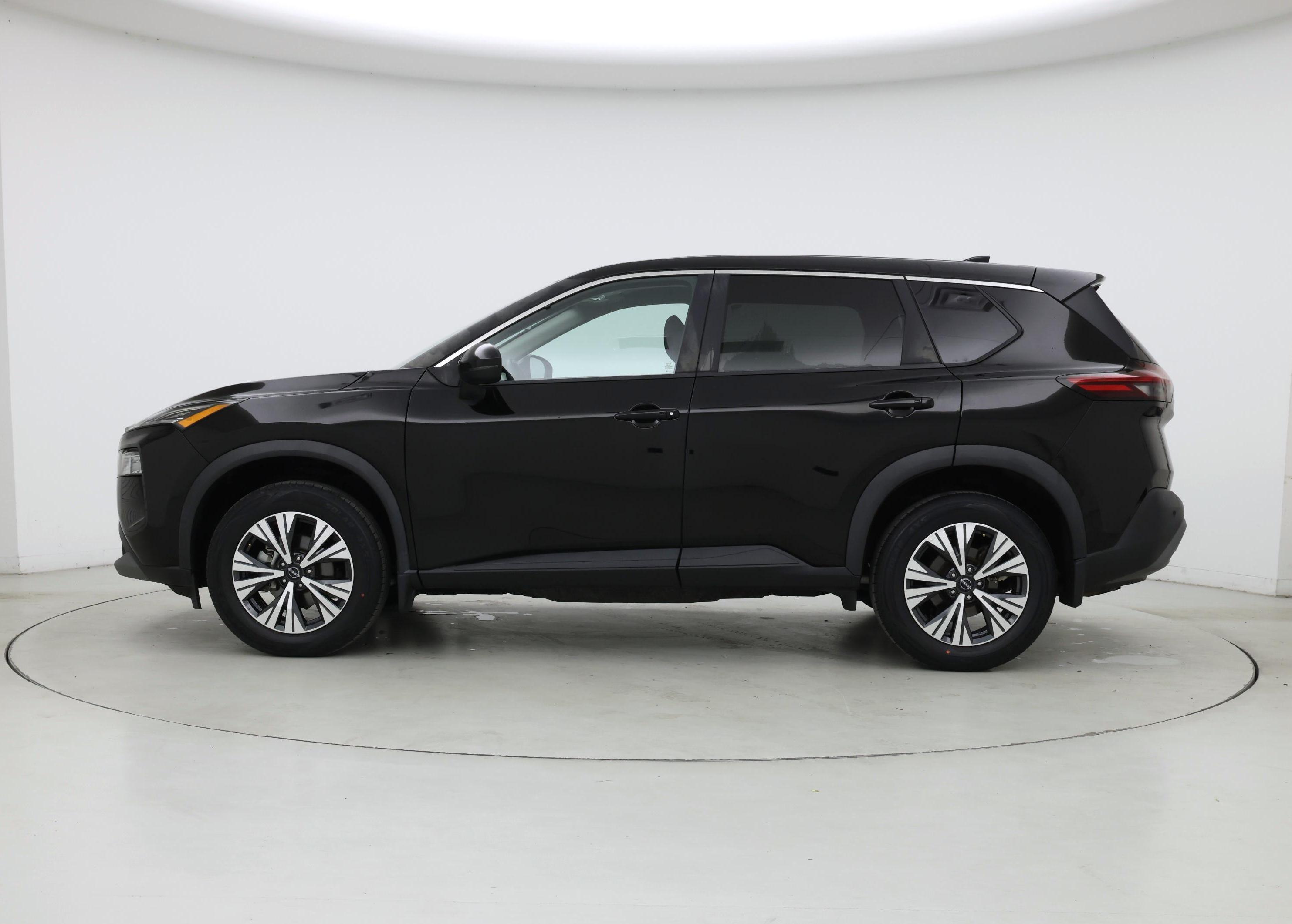 Thumbnail: 2022 Nissan Rogue - 3