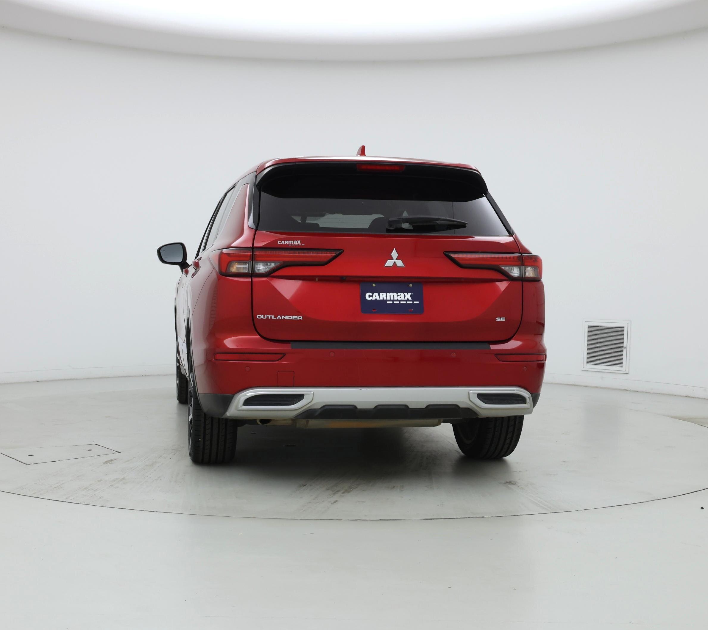 Thumbnail: 2022 Mitsubishi Outlander - 6