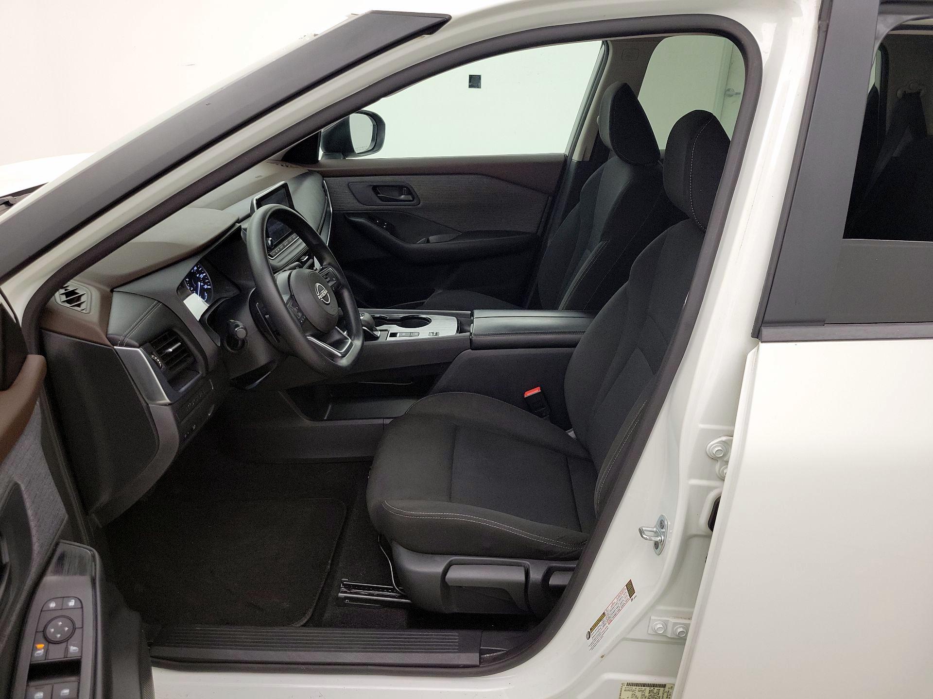 Thumbnail: 2023 Nissan Rogue - 11