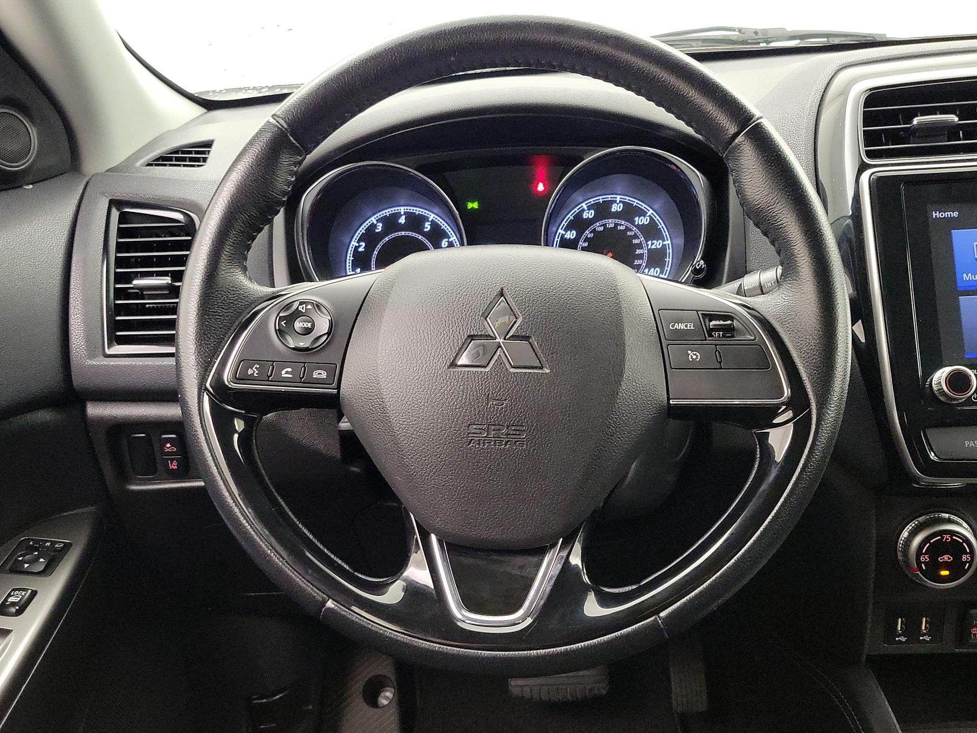 Thumbnail: 2021 Mitsubishi Outlander Sport - 10