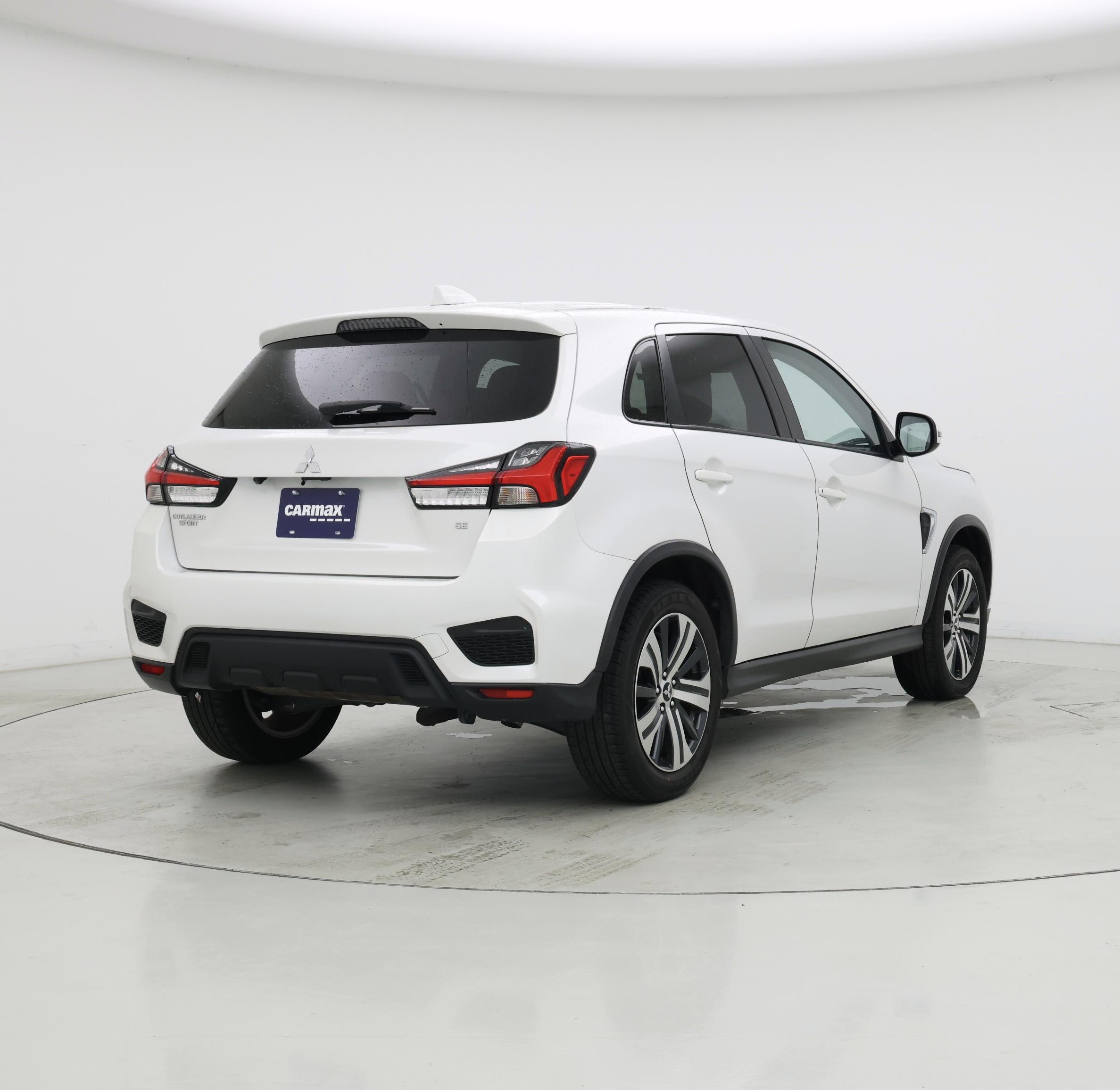 Thumbnail: 2021 Mitsubishi Outlander Sport - 8